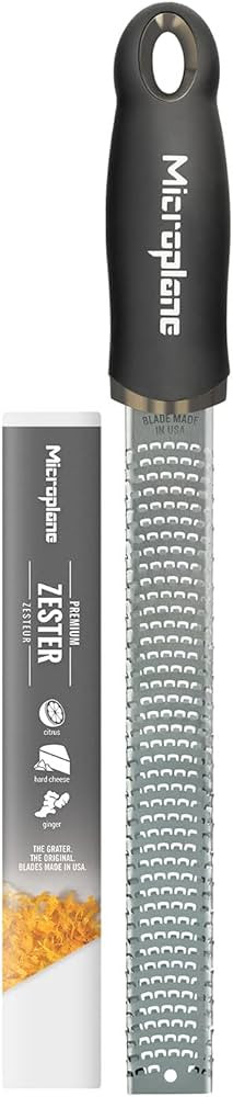 Microplane Premium Classic Series Zester Grater, 18/8, Black | Amazon (US)
