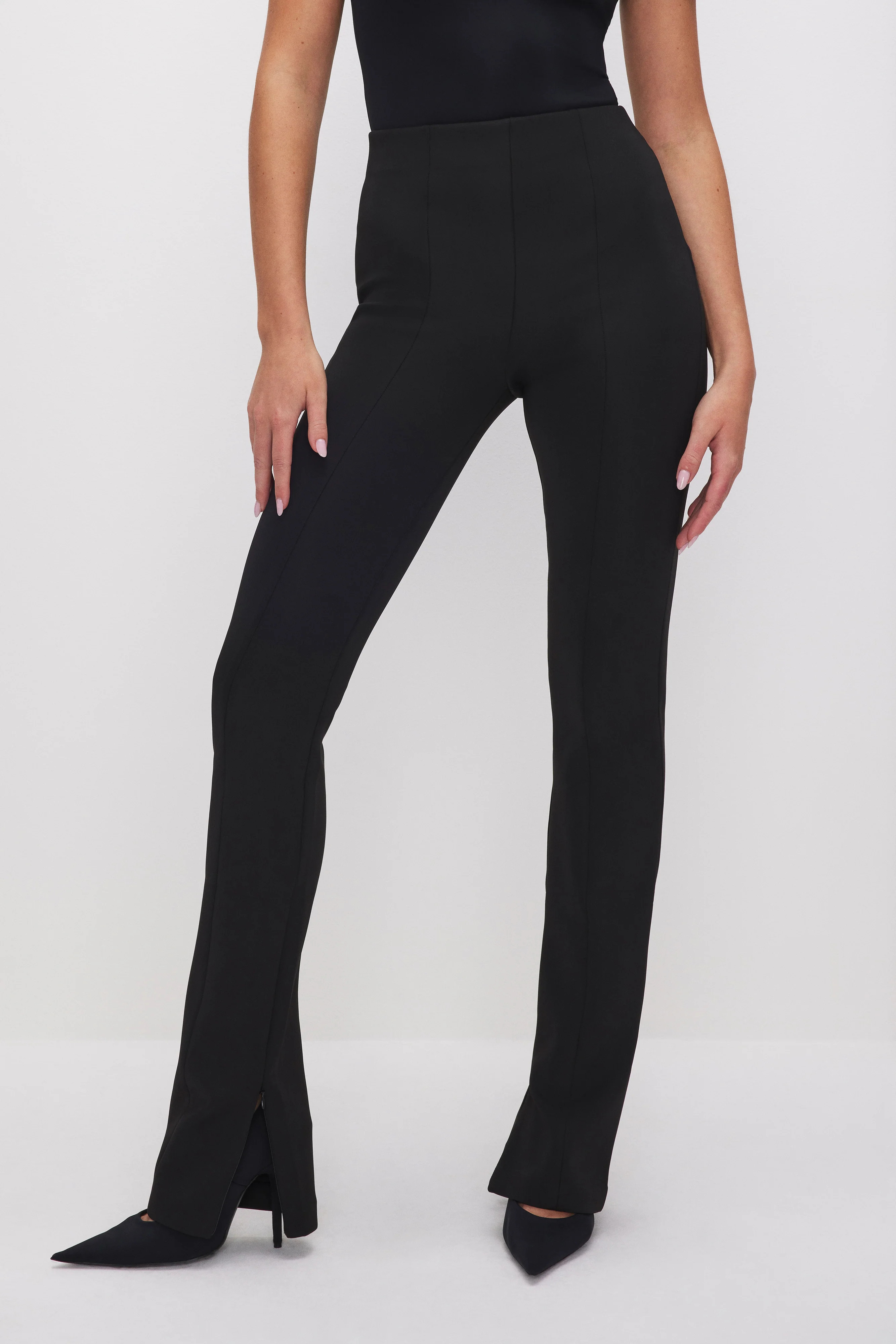 SCUBA PULL-ON STRAIGHT TROUSERS | Good American