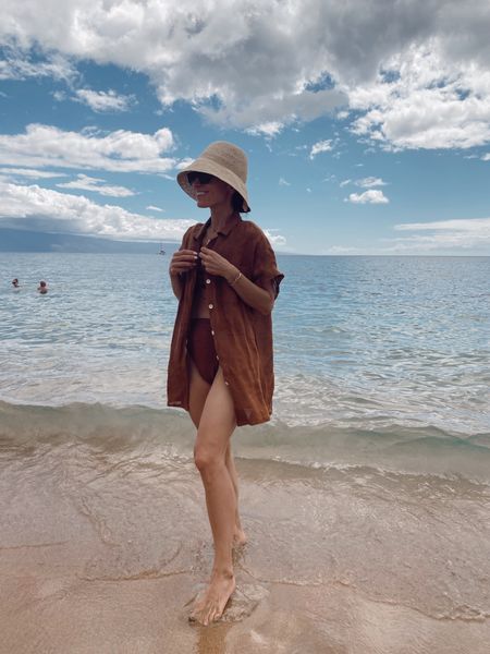 Today’s swim look- one of my favorite oversized linen coverups in a short sleeve version. Wearing my regular size and it’s the perfect oversized fit 

#LTKstyletip #LTKtravel #LTKswim
