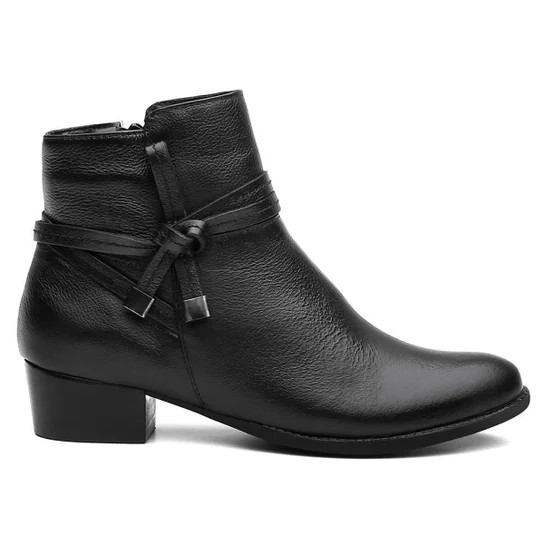 Bota Feminina Coturno Couro Cano Curto Salto Baixo Conforto - Preto | Netshoes (BR)