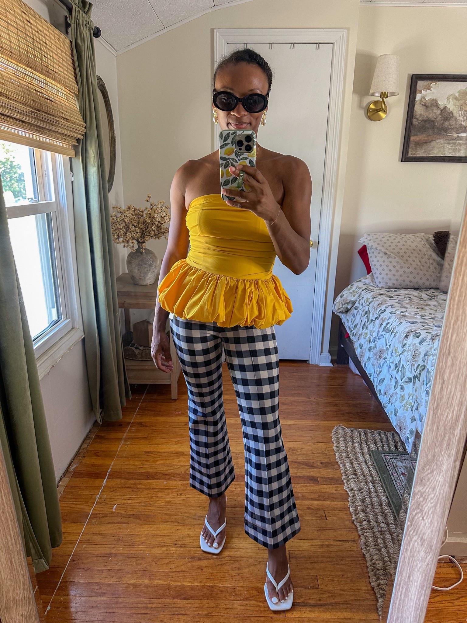 Wearing size XXS in pants
Size XS in top

#LTKSeasonal