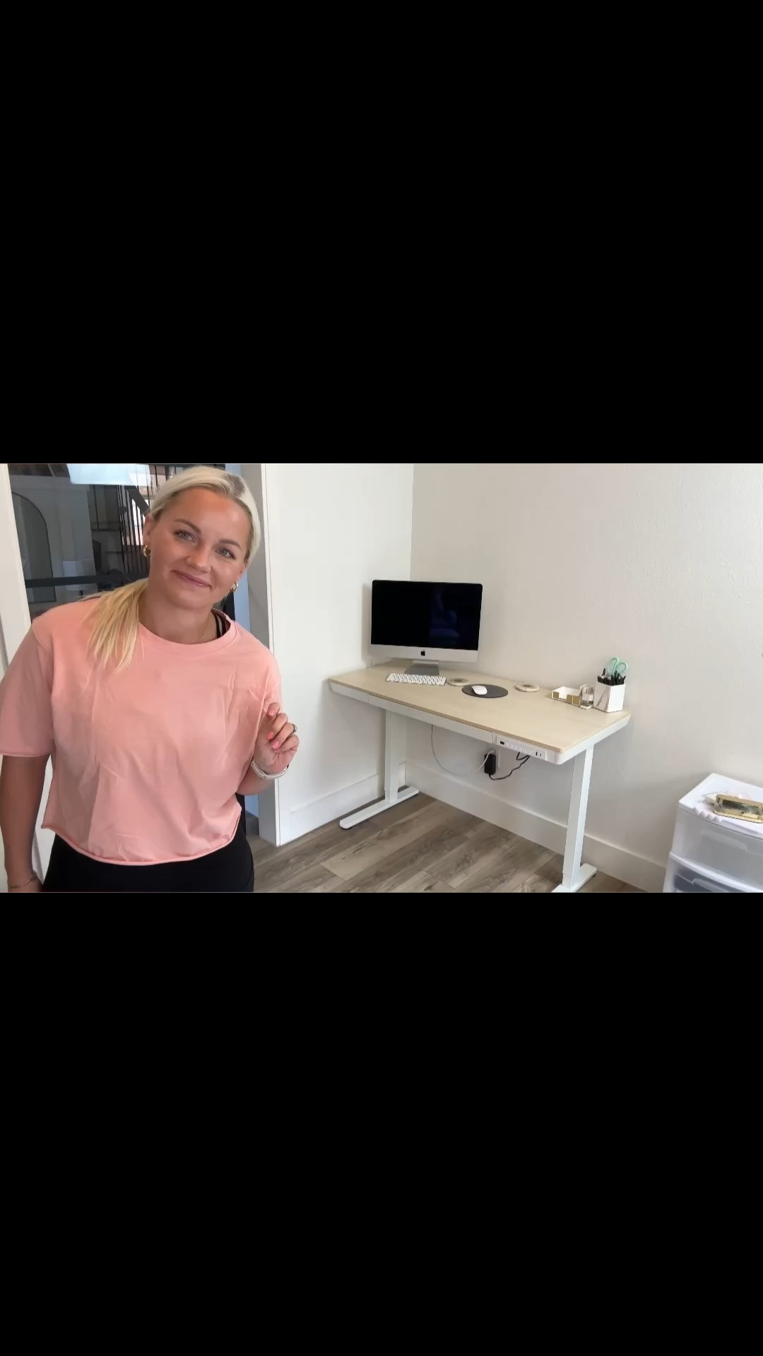 I’m so impressed with this Marsail electric standing desk—it’s completely changed my workspace. The height adjustment is smooth and easy, and I love having the option to sit or stand throughout the day. The built-in drawer is super convenient for keeping my essentials organized, and the USB charging ports are such a nice touch. Plus, the natural wood finish looks so clean and modern. 

 #HomeOfficeEssentials #StandingDesk #ElectricDesk #AmazonFinds #SitStandDesk #ErgonomicWorkspace #ProductivityBoost #ModernOffice #FunctionalFurniture #WorkFromHomeSetup 

#LTKHome