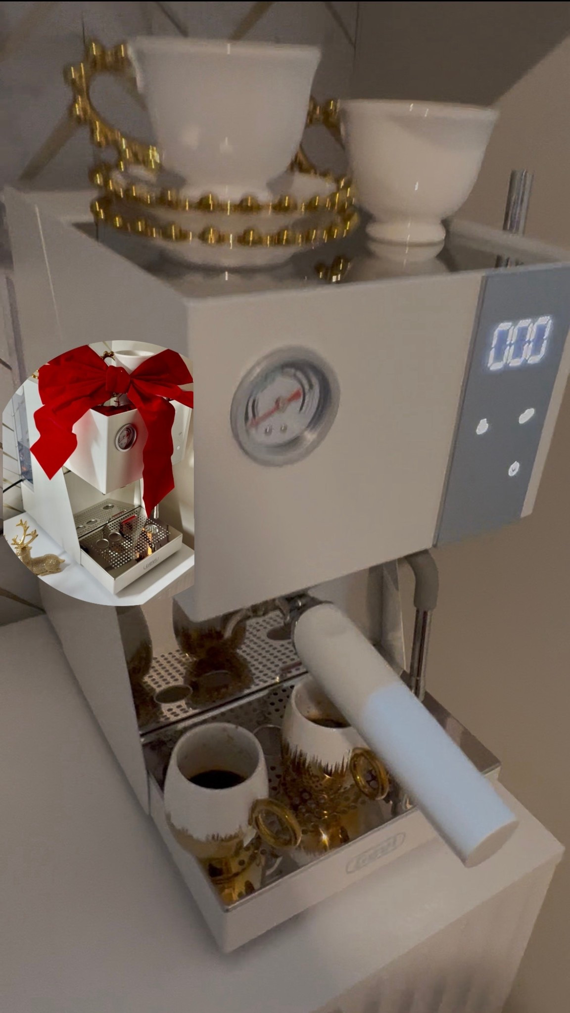 Espresso machine 

#LTKCyberWeek #LTKHoliday #LTKHome