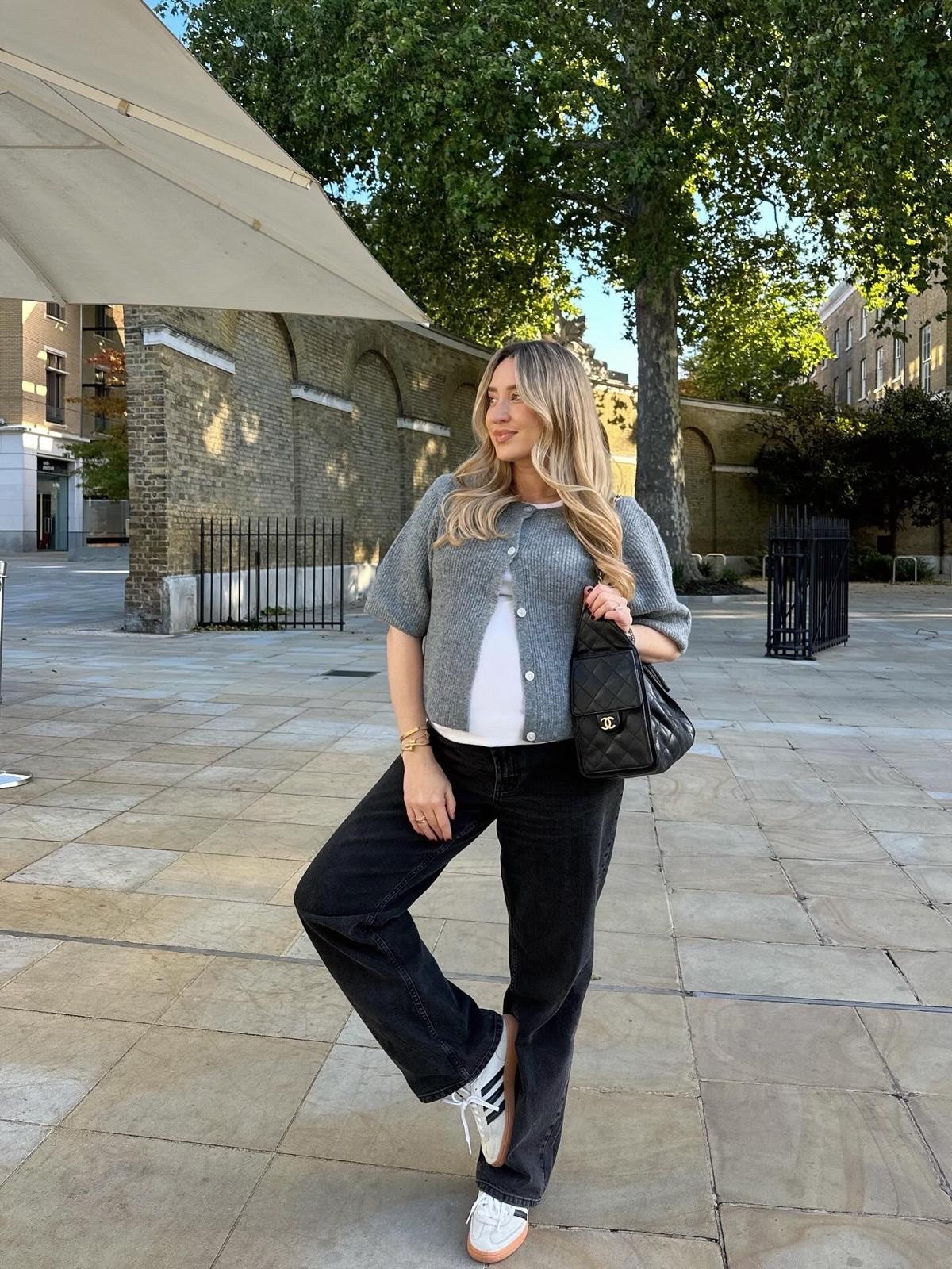 Dressing the bump for autumn 🍂 all from ASOS, a monochrome look with this cute knit grey cardigan 

#LTKstyletip #LTKmaternity #LTKautumn