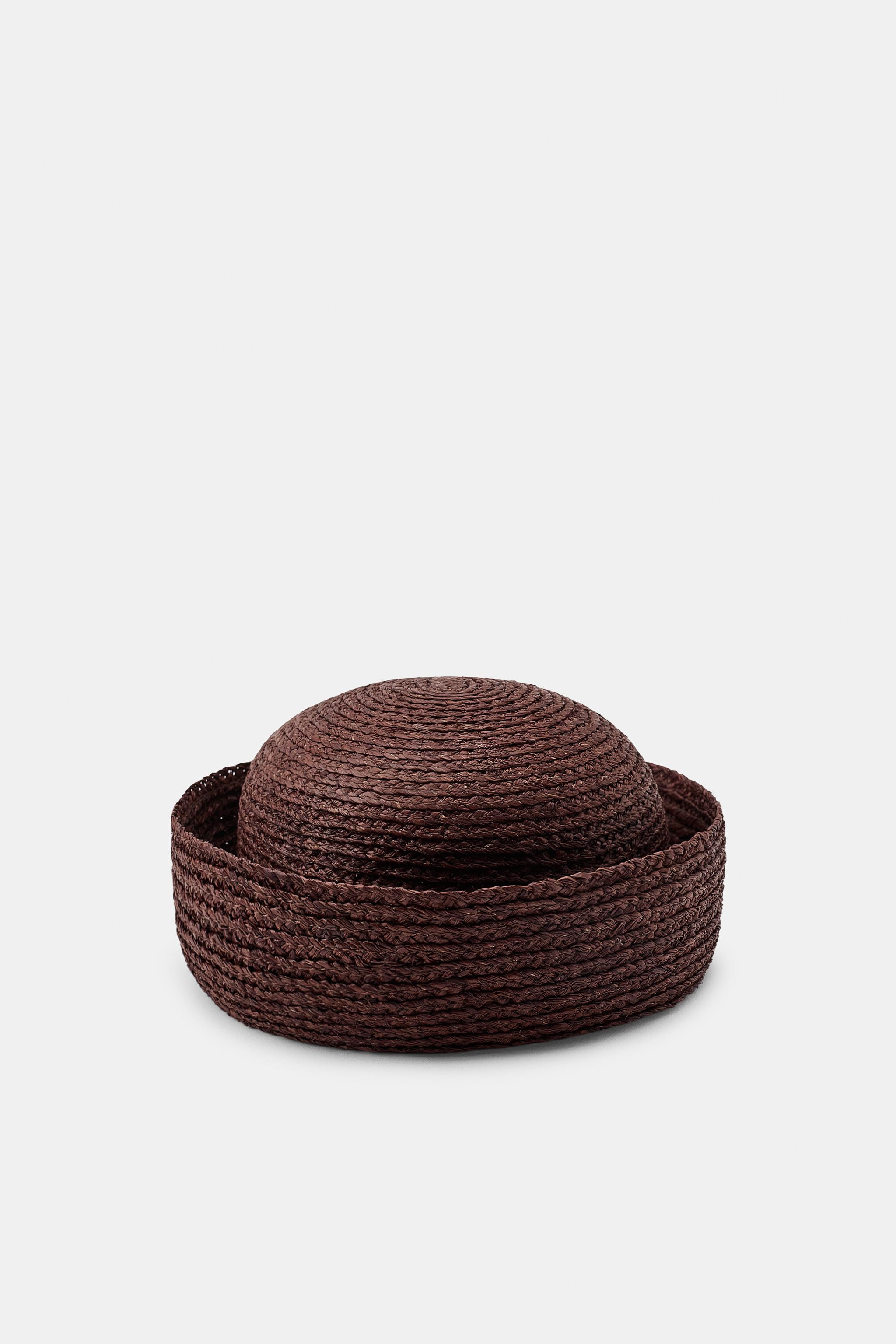 M\u00fctze aus 100% Raffiabast. Detail mit Umschlag. | Zara DE