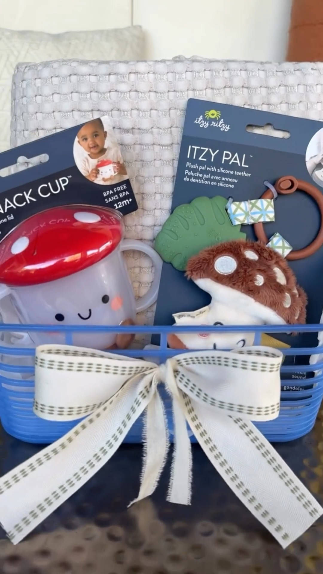 Baby gift basket take two! 🍄 Same idea, different colors. These snack containers are too cute! ⠀
⠀
Links on LTK ☺️ ⠀
⠀
#GiftyGirlOfficial #GiftGirl #GiftIdeas #GiftInspo #BabyGiftBasket #GiftBasketGoals #GiftBasketInspo #TargetStyle #ItzyRitzy #CuteGiftIdeas #ThoughtfulGifting #BabyGiftIdeas #JonasBrothers #CuteFinds #LTK #SimpleGiftIdeas