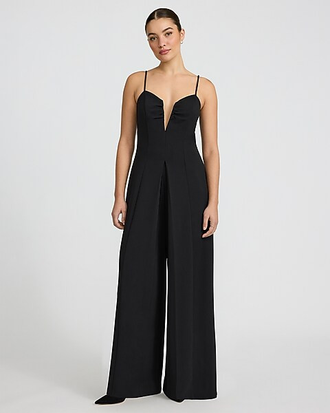 Crepe Deep V-Wire Pleated Wide Leg Jumpsuit with Pockets | Express