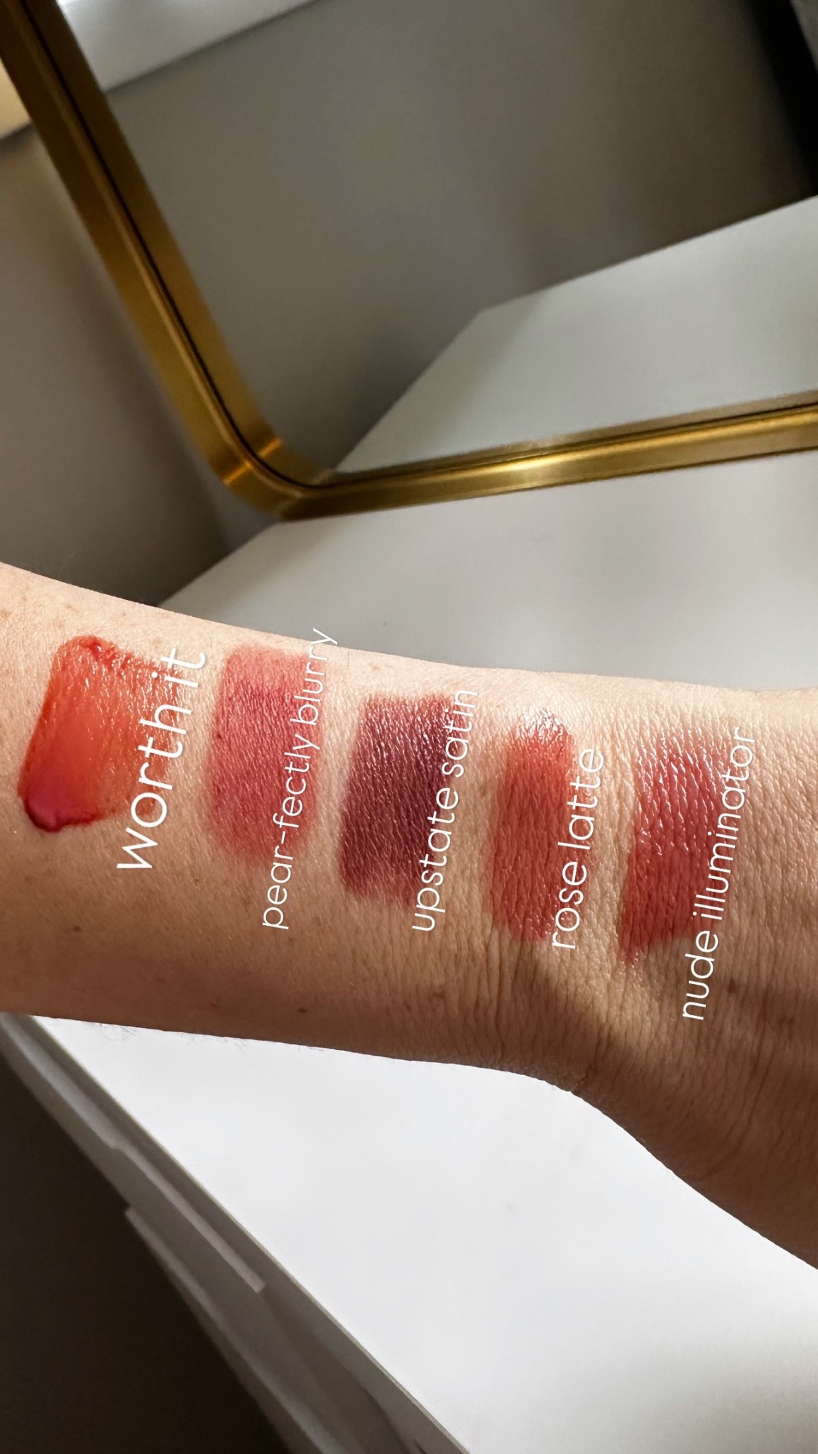 My favorite pinky nude drugstore lipsticks perfect for spring!

Revlon nude illuminator
Maybelline upstate satin
Covergirl pearfectly blurry
Elf rose latte
Loreal lip stain serum worth it 

#drugstoremakeup #makeupfavorites #springmakeup #lip 



#LTKselfcare #LTKBeauty #LTKSaleAlert