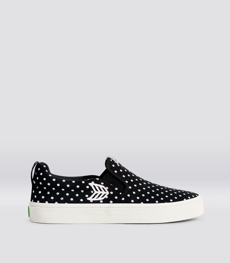 Black Polka Dots Canvas | Cariuma