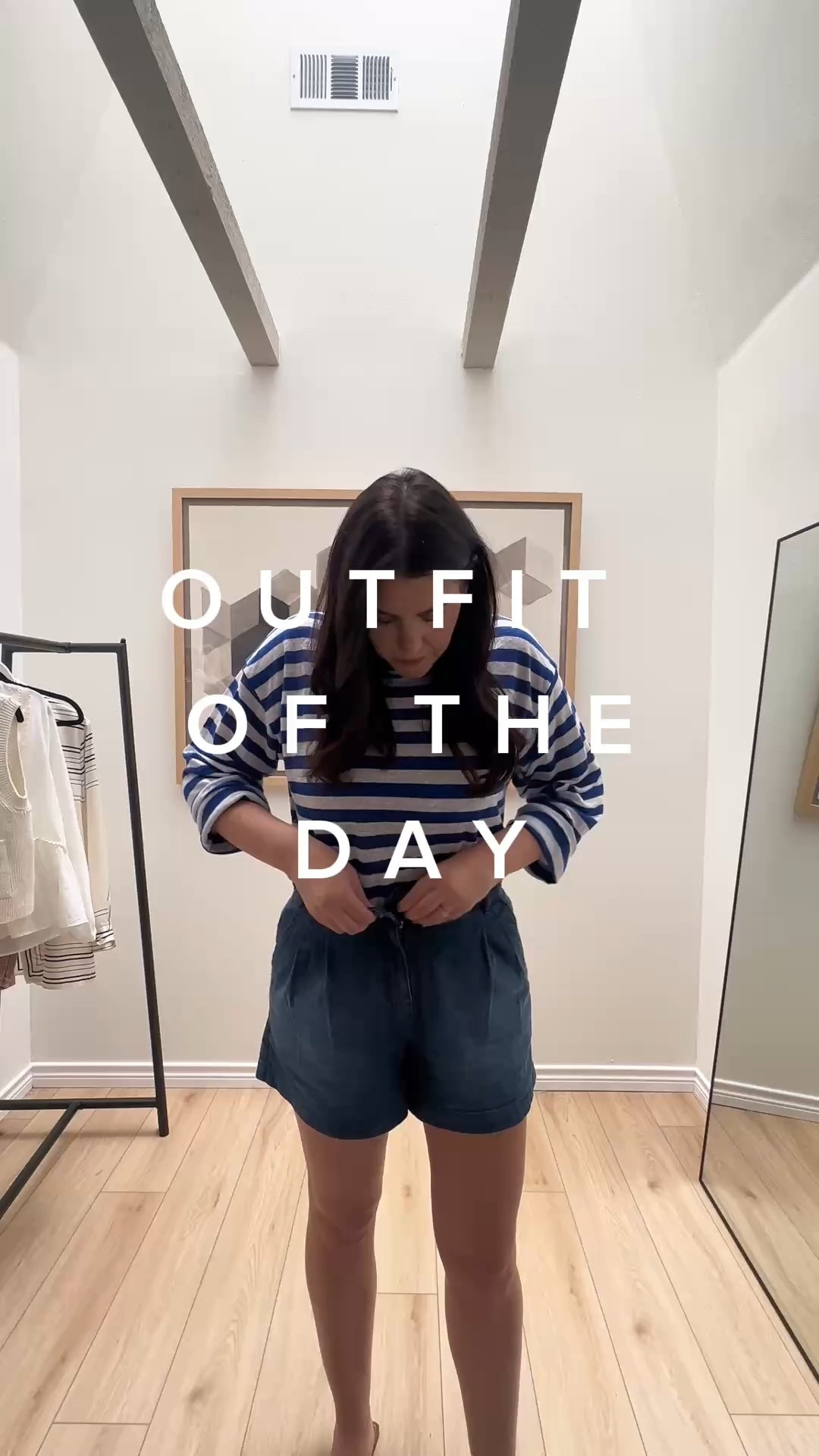 If you’re in your 40s looking for some cute and trendy denim shorts, I’ve got you! This pair from j.crew is under $100 and fits relaxed and true. So comfortable but very tailored. I’m in the 29.

The linen tee is also J.Crew! It’s perfect for spring. I’m in the medium and it’s a generous looser fit.