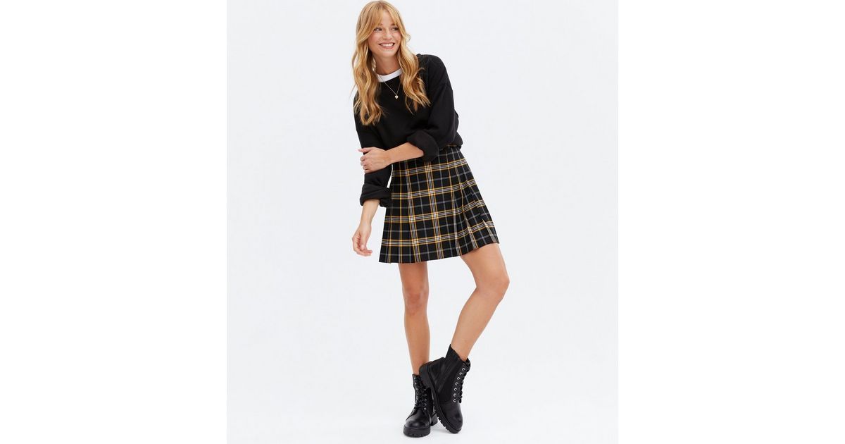 Black Check High Waist Pleated Tennis Skirt
						
						Add to Saved Items
						Remove from Sav... | New Look (UK)