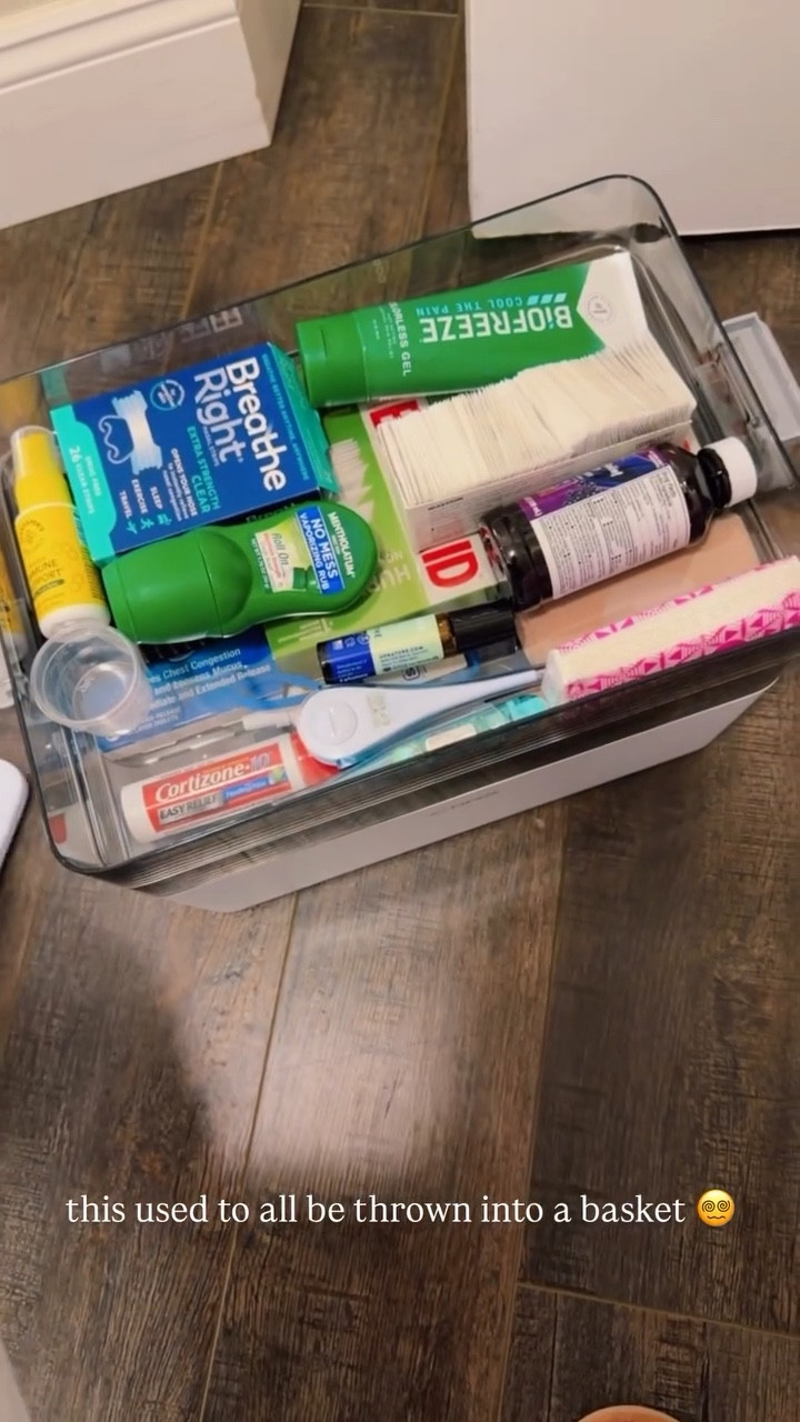 this used to all be thrown into a basket 😵‍💫