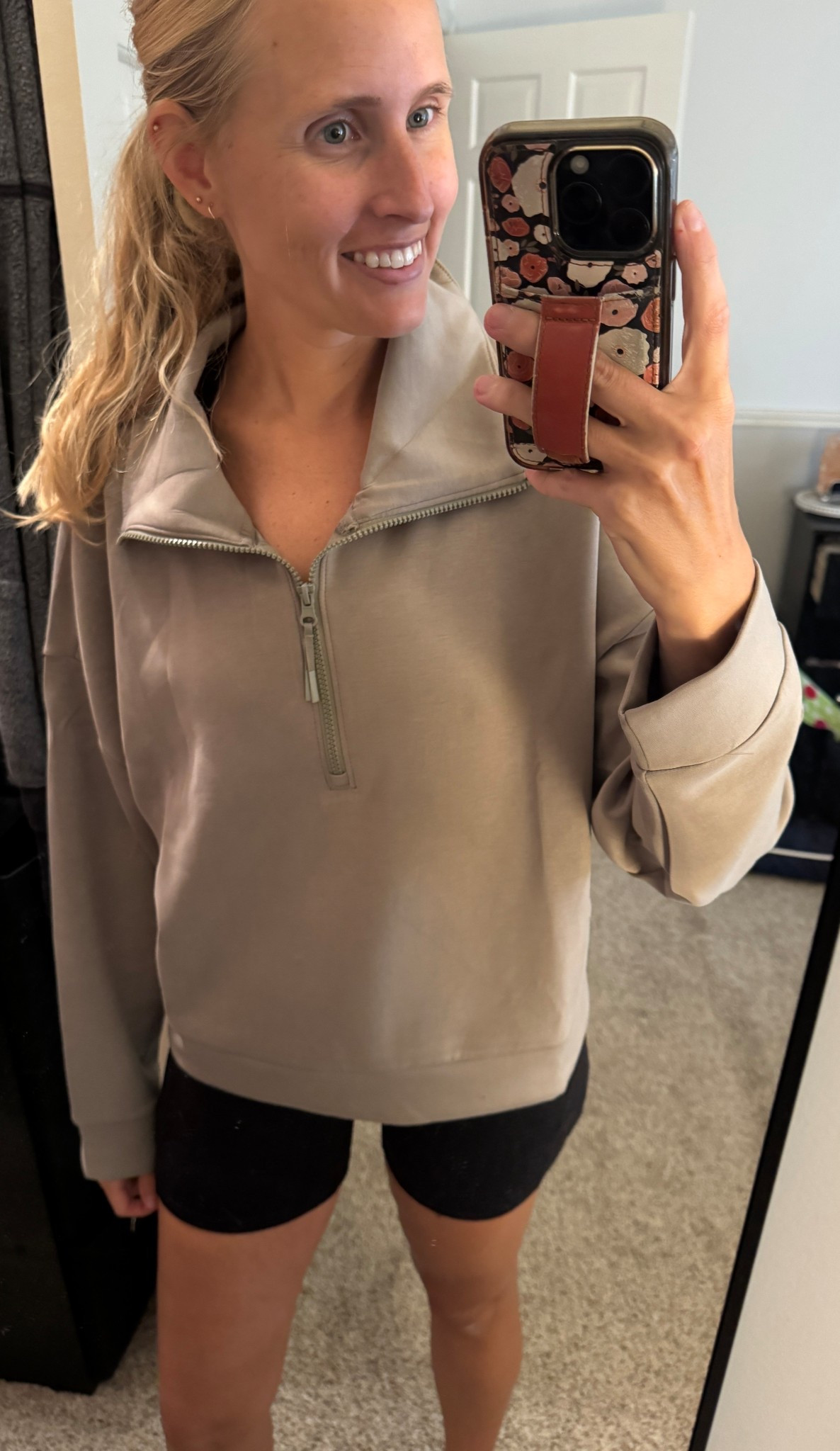 This Walmart zip up is so buttery soft it’s unbelievable! I sized up to a large because I have a long torso and I wanted an oversized to look!
