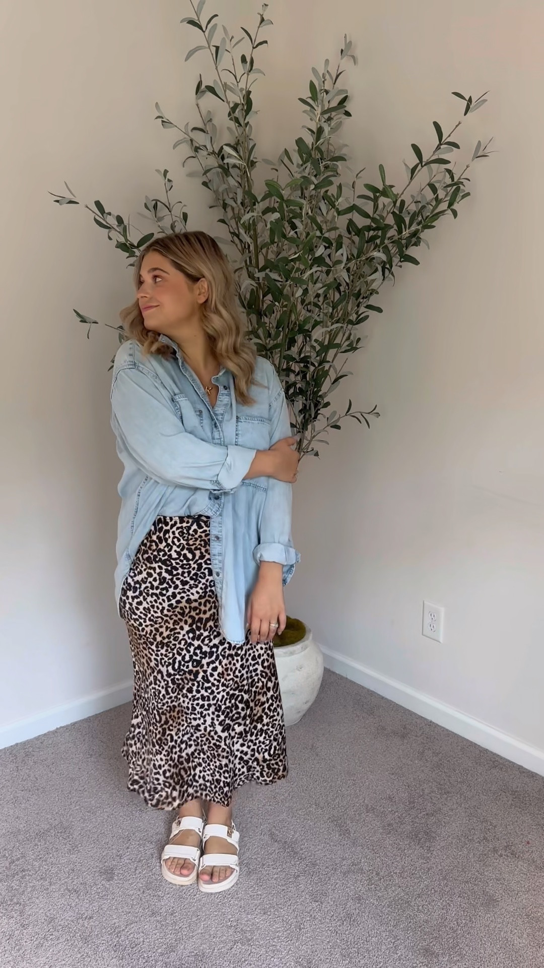 One skirt 3 ways 

#LTKFindsUnder50 #LTKSeasonal #LTKStyleTip