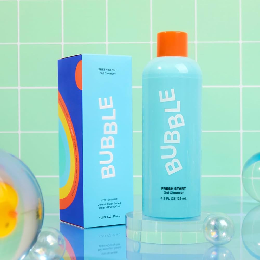 Amazon.com: Bubble Skincare Fresh Start Gel Cleanser - Gentle Exfoliating Face Wash for Oily Skin - Gel Cleanser with Aloe Vera Juice + Caffeine to Protect and Soothe Complexion - Summer Skincare Essential(125ml) : Beauty & Personal Care | Amazon (US)
