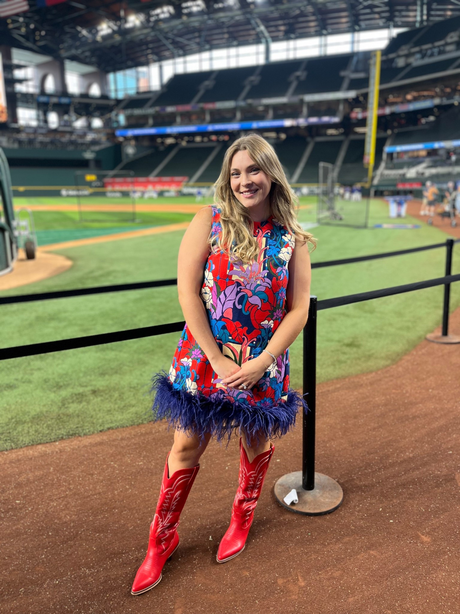 A moment for the dress … & the Texas Rangers ♥️ ⚾️ ✨ 

#LTKMidsize #LTKStyleTip #LTKShoeCrush