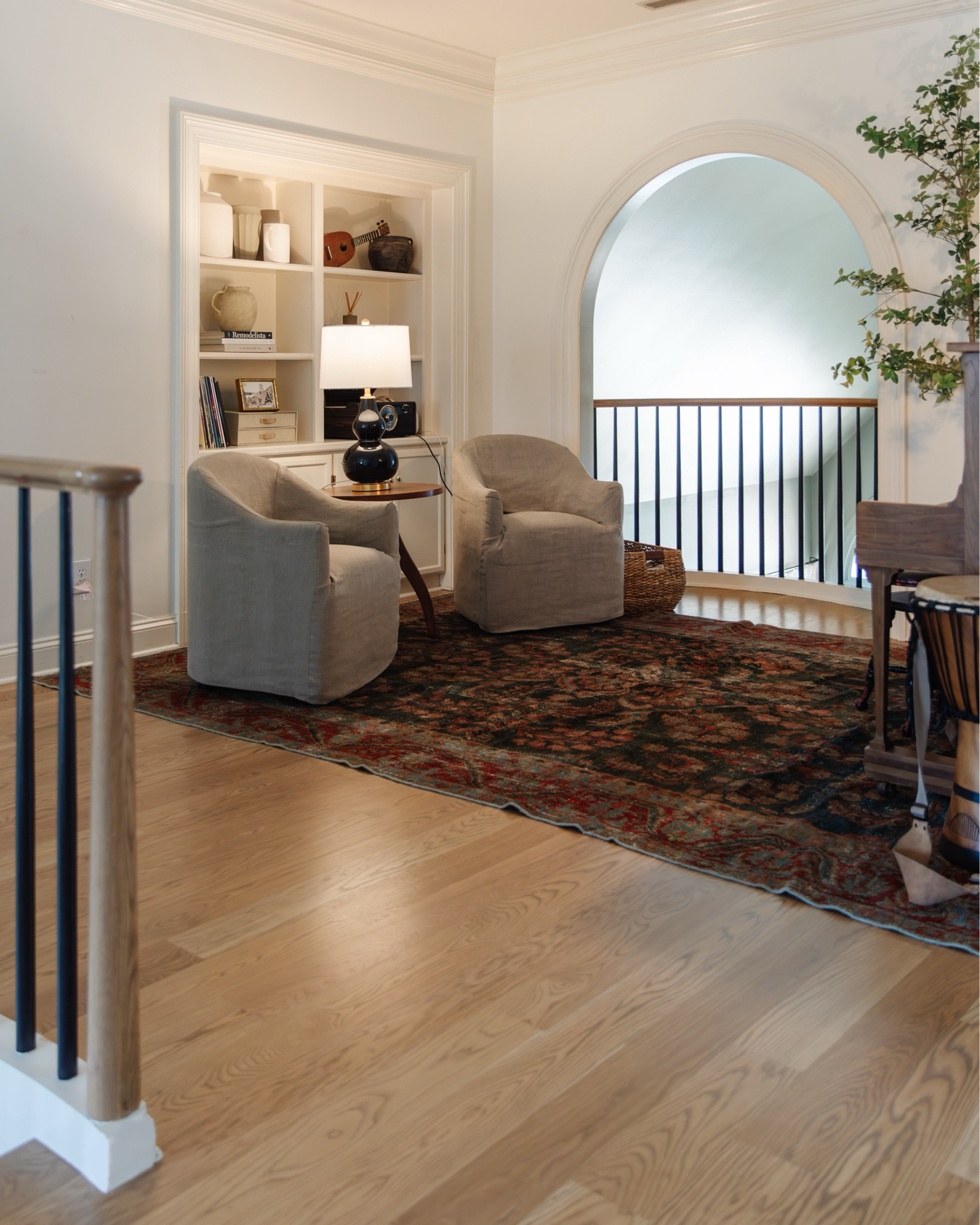 Who doesn’t love a quick room refresh?! Especially when I can shop my own house ☺️

#LTKhome #LTKstyletip #LTKU