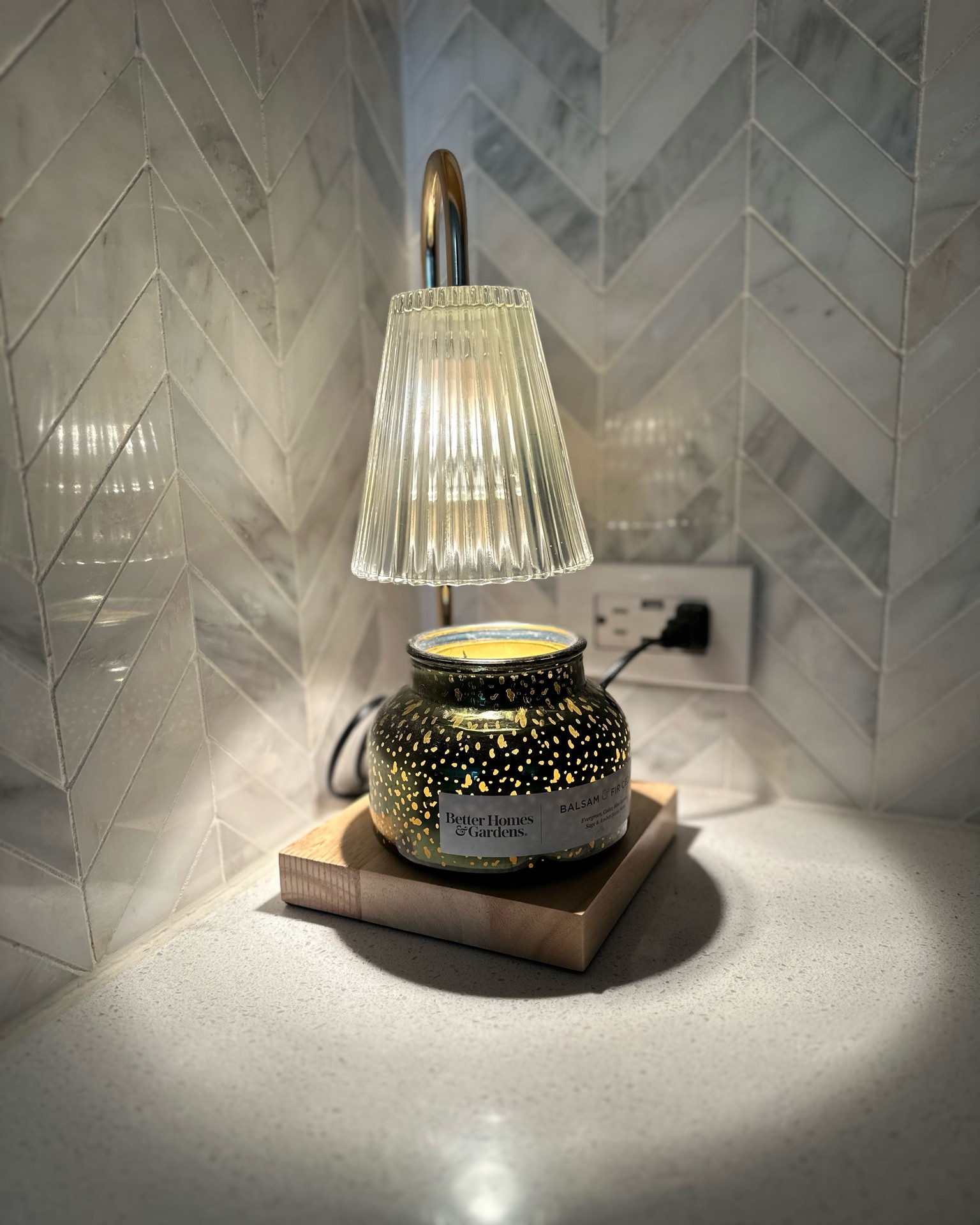 The cutest candle warmer that makes your candle last so much longer! 

Home decor, candle

#LTKsalealert #LTKfindsunder50 #LTKhome