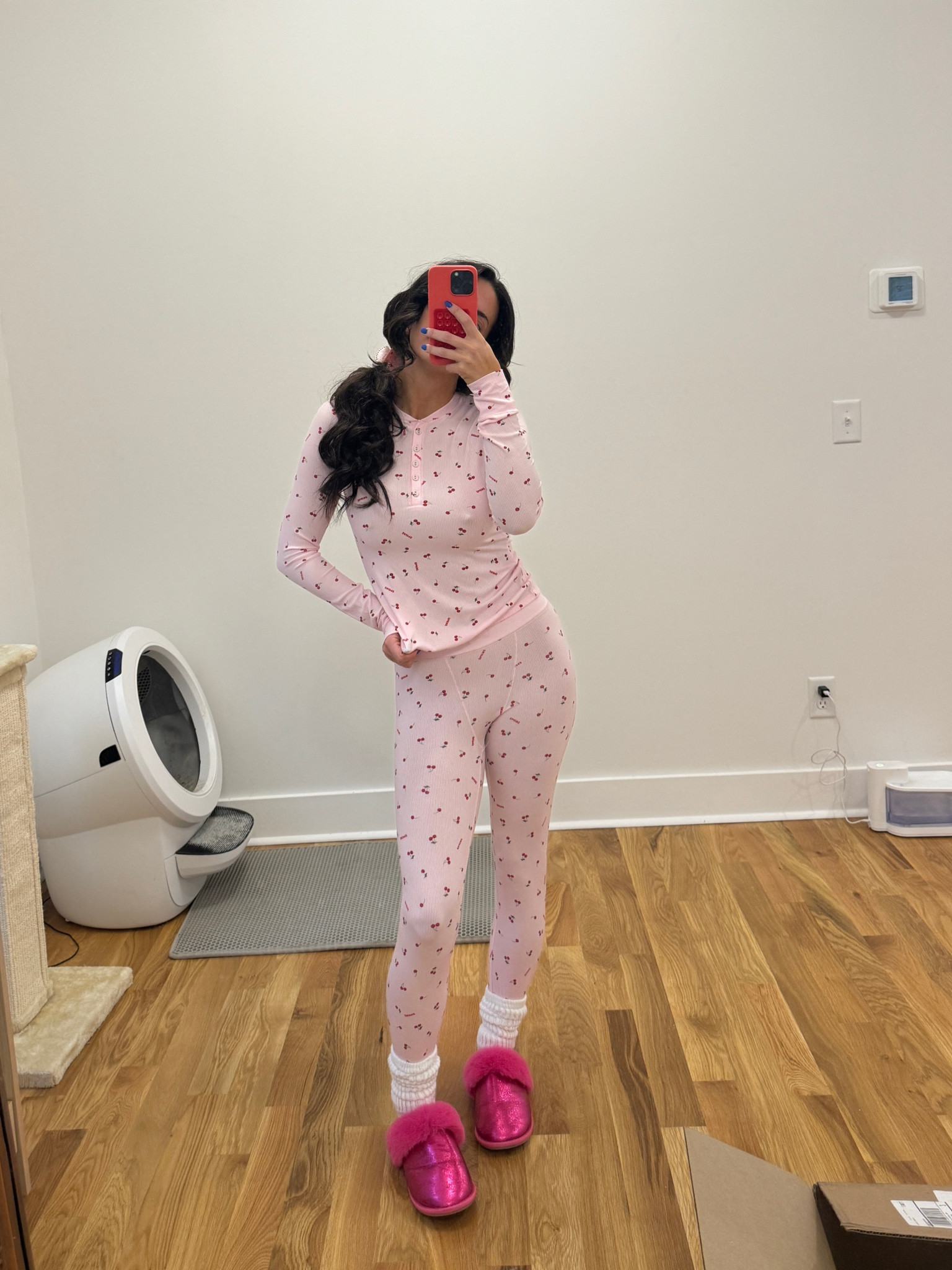 Skims cherry pjs 💓🍒


#skims 

#LTKstyletip #LTKover40 #LTKSeasonal