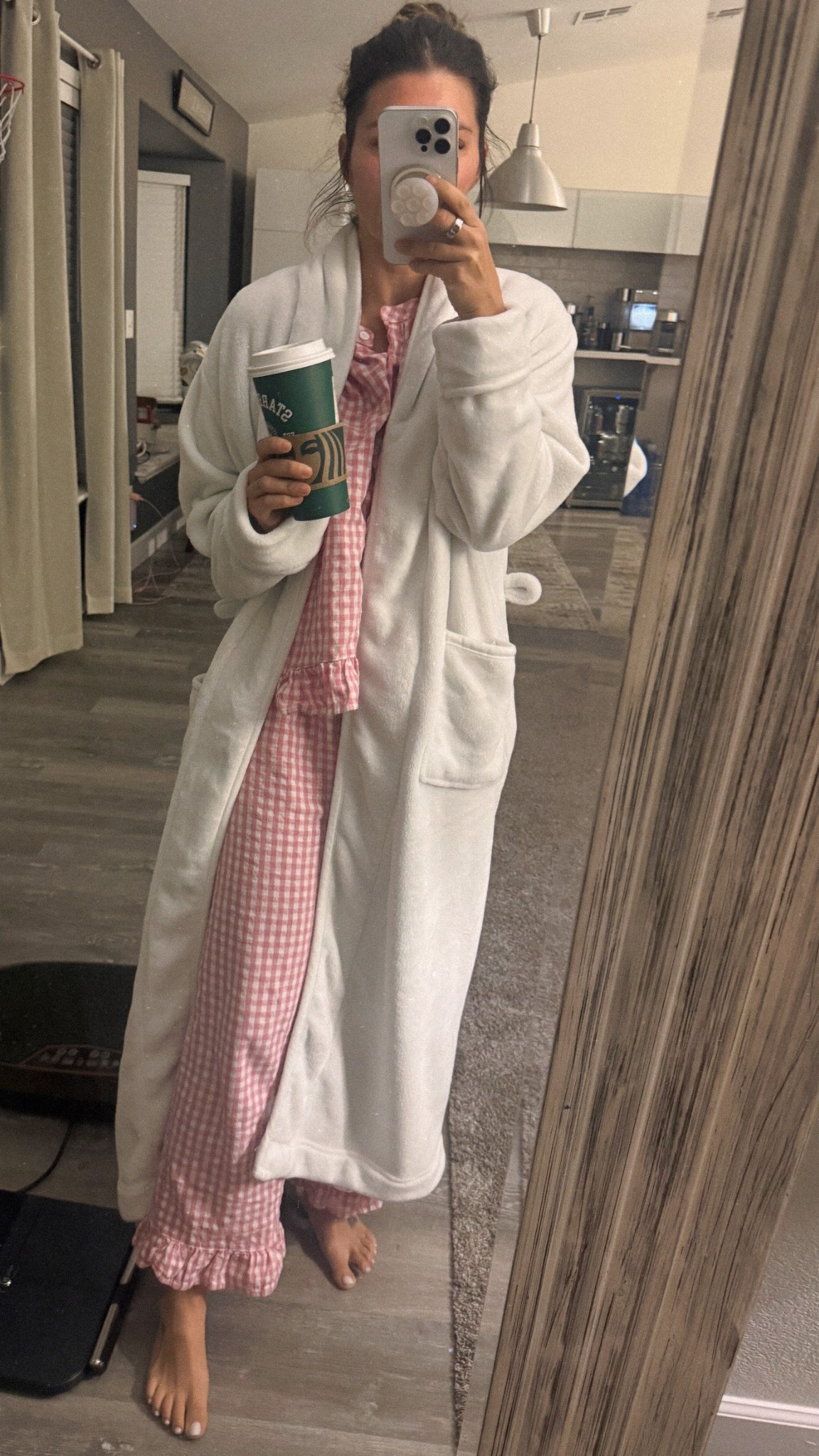 Flygo Womens Plaid 2 Piece Pajamas Sets Gingham Button Down Puff Sleeve Babydoll Shirt Ruffle Pants Y2K Pjs Lounge Set

#LTKmorningroutine #LTKgrwm #LTKmomlife