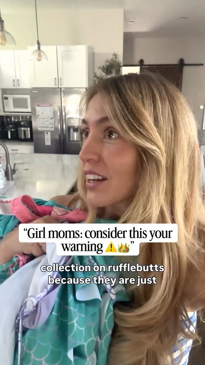 Girl moms: consider this your warning ⚠️👑

#girlmom #rufflebutts #princessswimwear #disneybound #princessoutfit