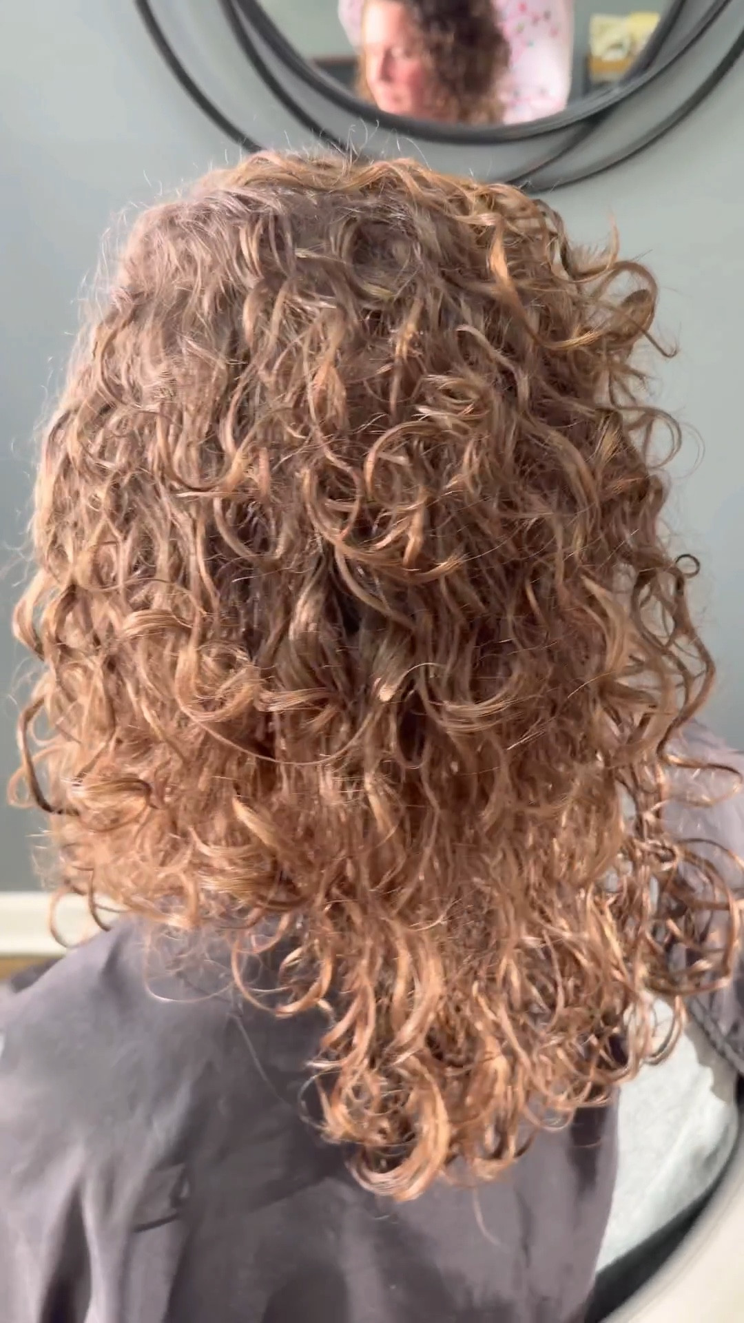 This is a full, real-time curl routine—no shortcuts, no cuts—showing exactly what I do behind the chair to create soft, defined, long-lasting curls with movement and shine.

I start by thoroughly prepping the hair with Cult+King Superwater to hydrate, balance, and protect. From there, I layer Paul Mitchell Super Skinny for slip and smoothness, followed by Simply Smooth Magic Potion to balance the hair, add moisture, and support overall curl health.

For definition and structure, I apply Cult+King Jelly, then build body and hold with AG Care Mousse Gel. At this stage, I use the Scrunch It Curls brush to enhance definition and encourage curl clumping before moving on to AG Care Recoil, which seals in moisture and helps the curls spring to life.

Once the curls are diffused and set, I finish with Aerogel hairspray to lock everything in while keeping the curls touchable and flexible.

This routine is all about thoughtful product layering, moisture balance, and respecting the curl pattern—the kind of curl “amazingness” that looks effortless but is very intentional.

Shop Cult+King here:
https://cultandking.com/ref/undeniablylenora

@trihaircare
@cultandking
@paulmitchell
@americanculturebrands
@agcare1989

#LTKvlog #LTKBeauty #LTKselfcare