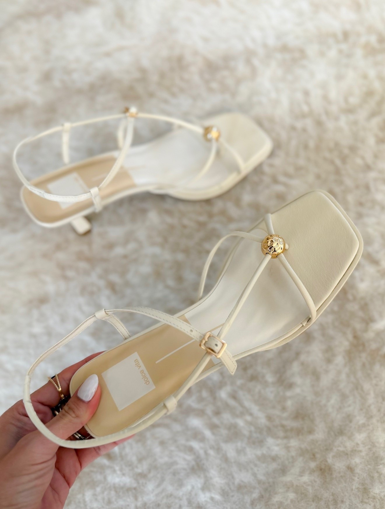 Dolce Vita strap sandals, sandal heels, summer shoes.

My new spring shoes, spring break, sandals, sneakers, tory burch, sam edelman, dolce vita, annabrstyle

#LTKOver40