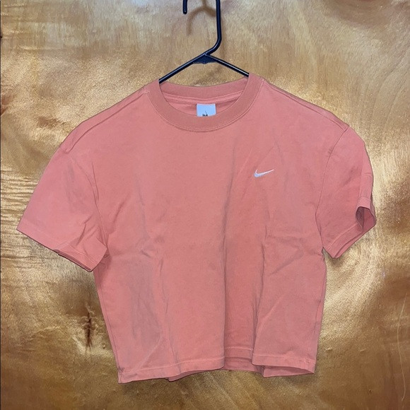 Nike Women's Orange Crop Top | Poshmark