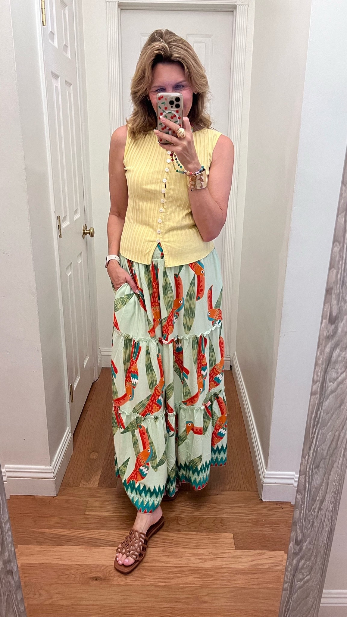 Farm Rio skirt? No, Amazon

#LTKootd #LTKOver40