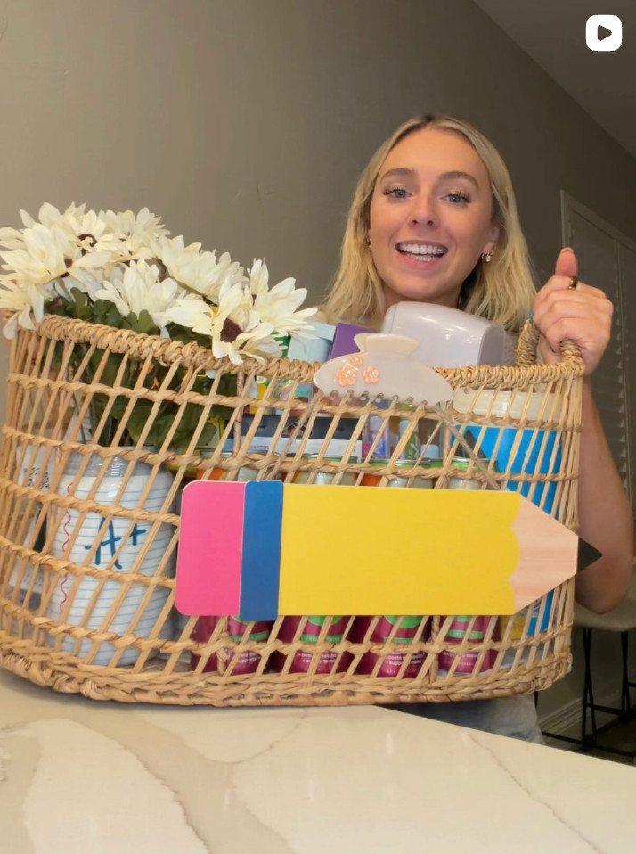 Teacher Gift Basket!! 

 