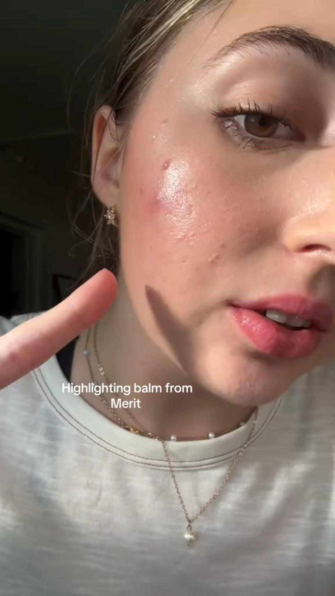 The glow is insane ✨ my new favorite highlighter #makeup #meritbeauty 

#LTKFindsUnder100 #LTKBeauty #LTKSaleAlert