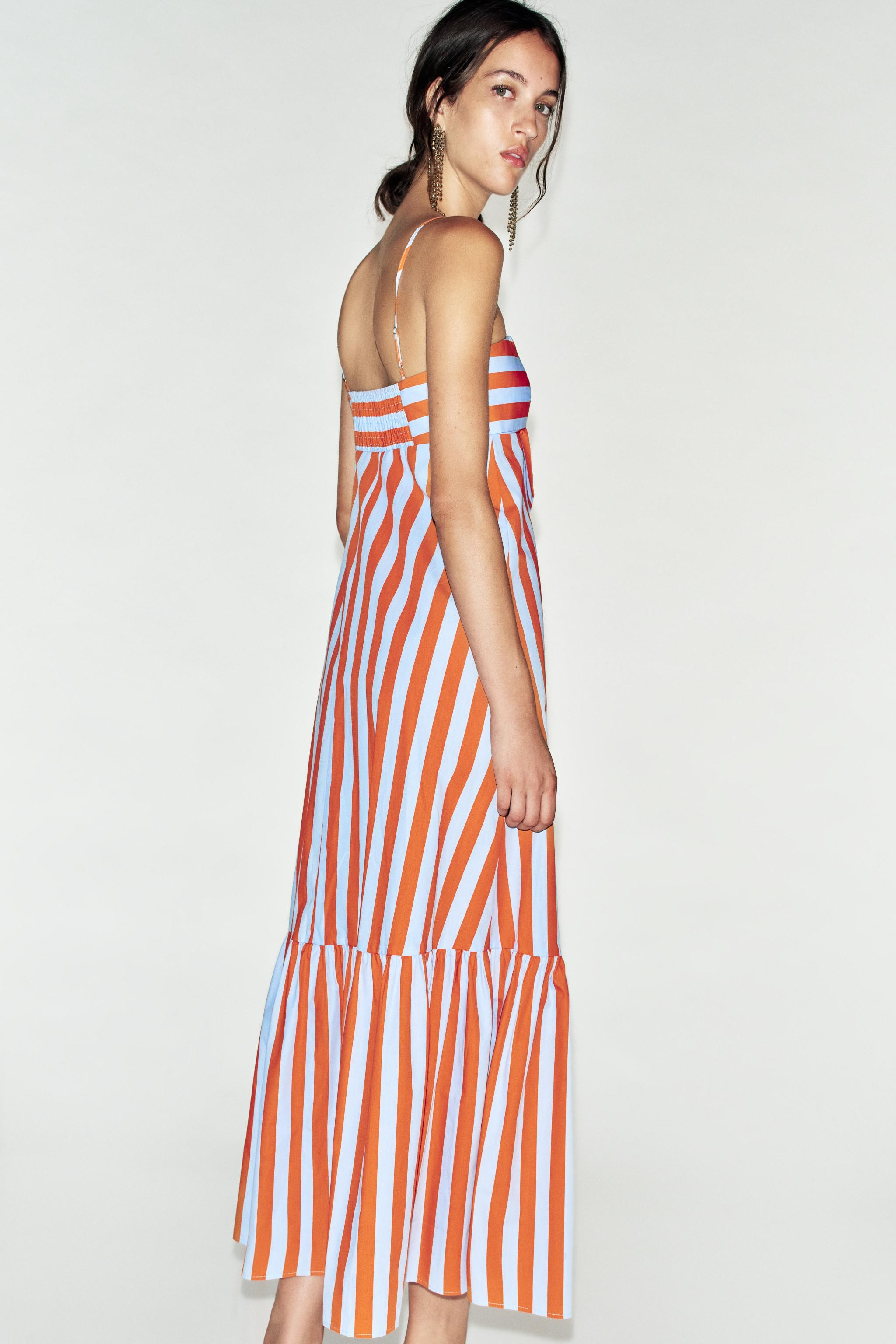 Straight-neck dress with a front knot detail and thin, adjustable straps. Features smocked elasti... | Zara US