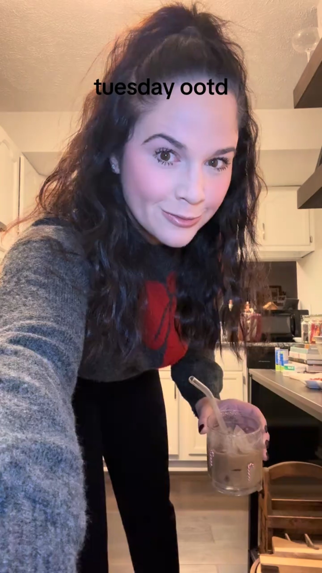 holiday outfit, bow sweater, holiday sweater, icon juice glass

#LTKFindsUnder100 #LTKHoliday #LTKootd