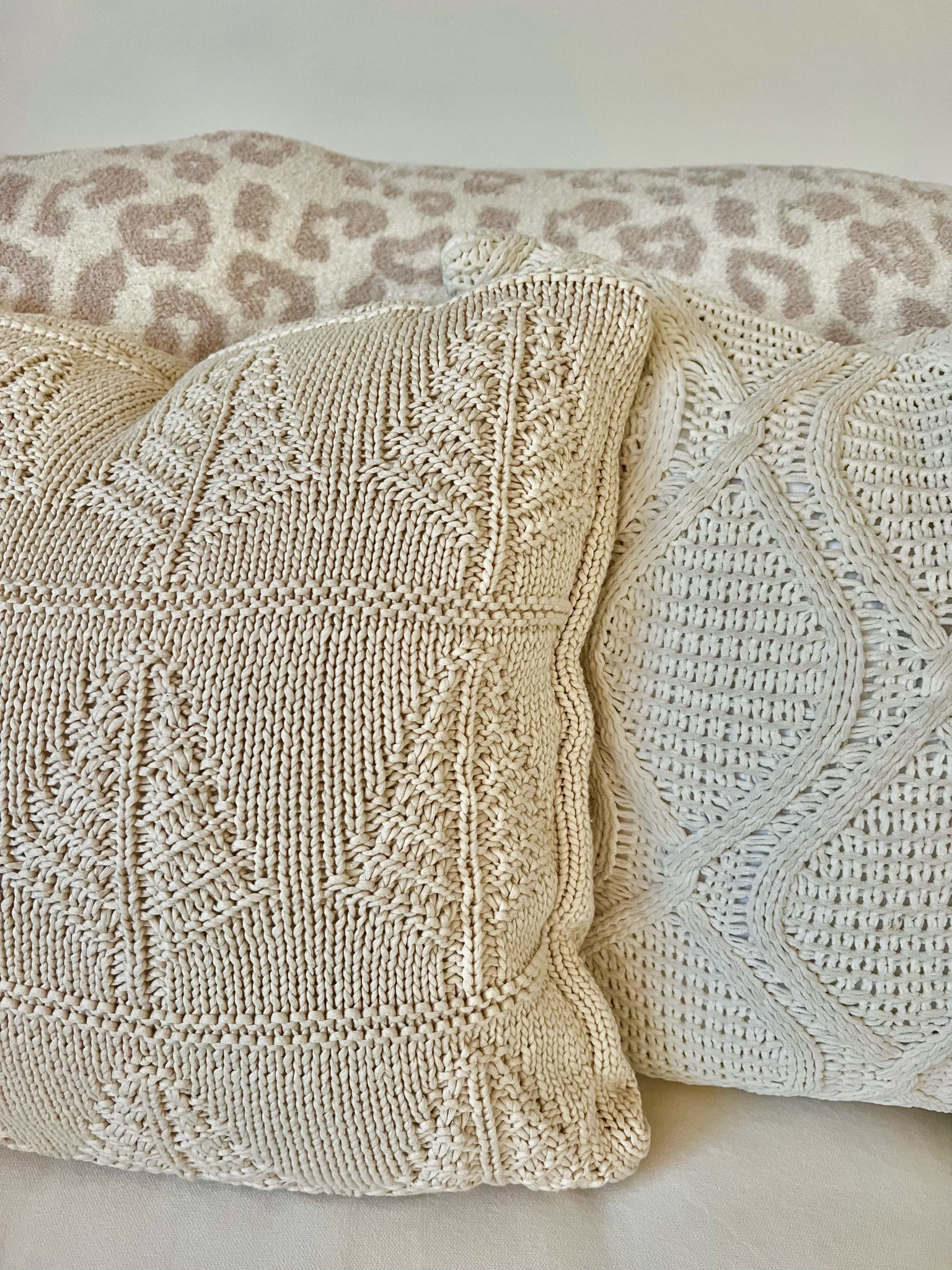 holiday decor time is quickly approaching … SHOP LINK IN BIO for a personalized collection of all my favorite holiday home decor finds, including these cozy knit tree pillows 🎄❣️🥹 direct links to all items + plenty of price variety! happy shopping 🤍

#LTKHoliday #LTKhome