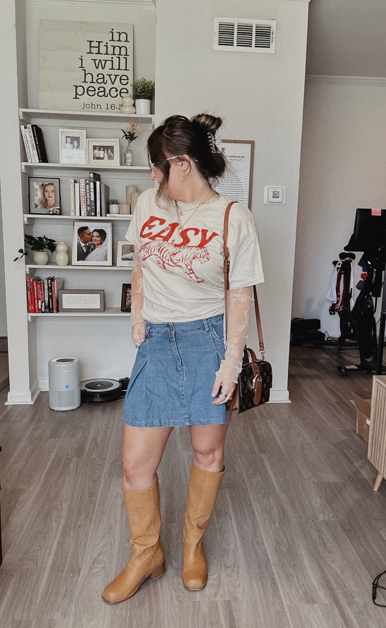 Take it easy, Tiger.



#LTKFindsUnder50 #LTKBeauty #LTKStyleTip