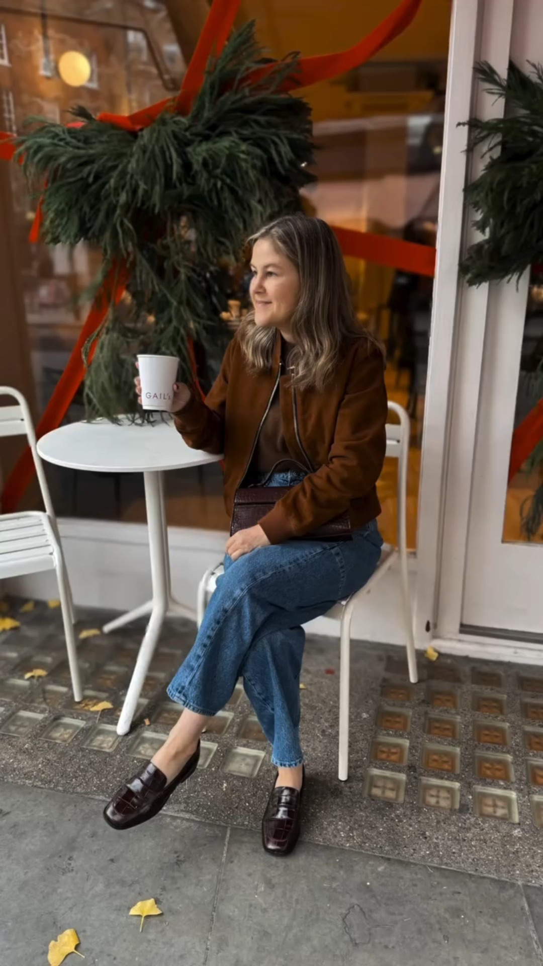 My barrel jeans are on sale. These are my favorite barrel jeans! I sized down to a 27. I love the length and I’m 5’4. 

#LTKmomlife #LTKootd