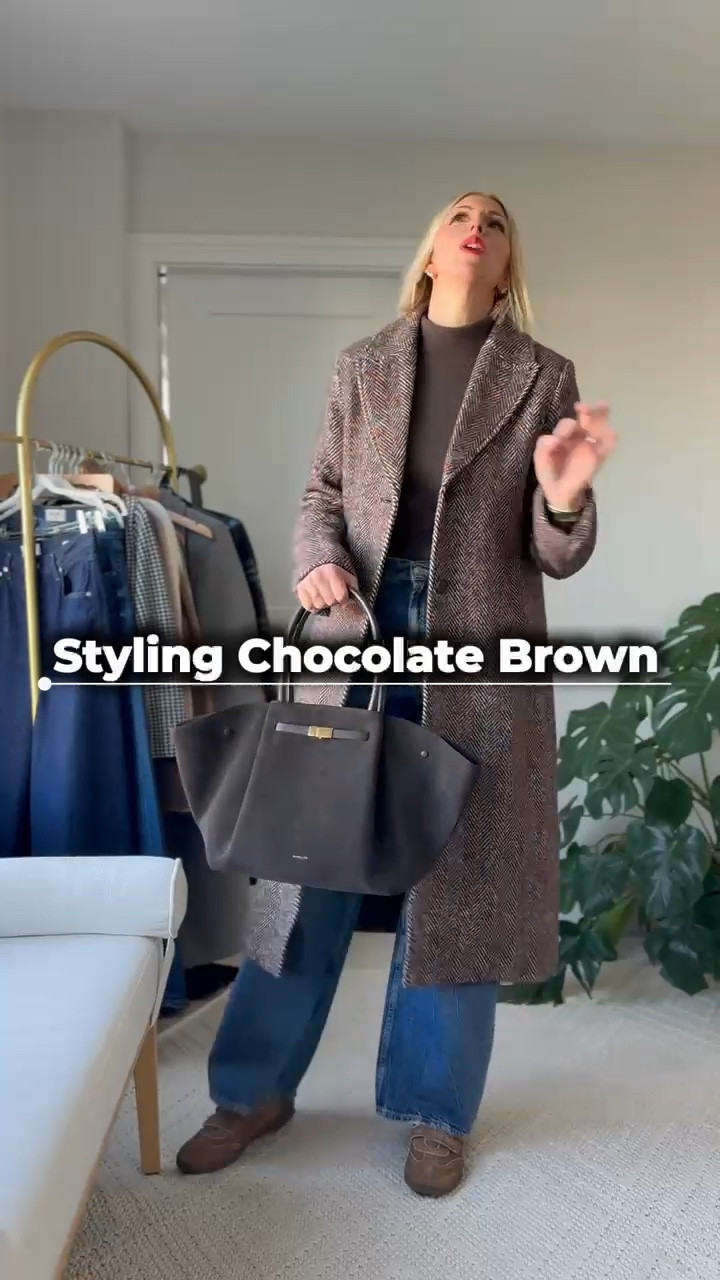 I’m highlighting these Brown Sam Edelman sneakers that are really comfortable and fit true to size as well as this gorgeous houndstooth wool blend overcoat from Abercrombie. I am wearing a size medium tall. I usually like to go up a size in my outerwear for a more oversize fit to layer with thick sweaters.

#LTKStyleTip #LTKOver40 #LTKootd