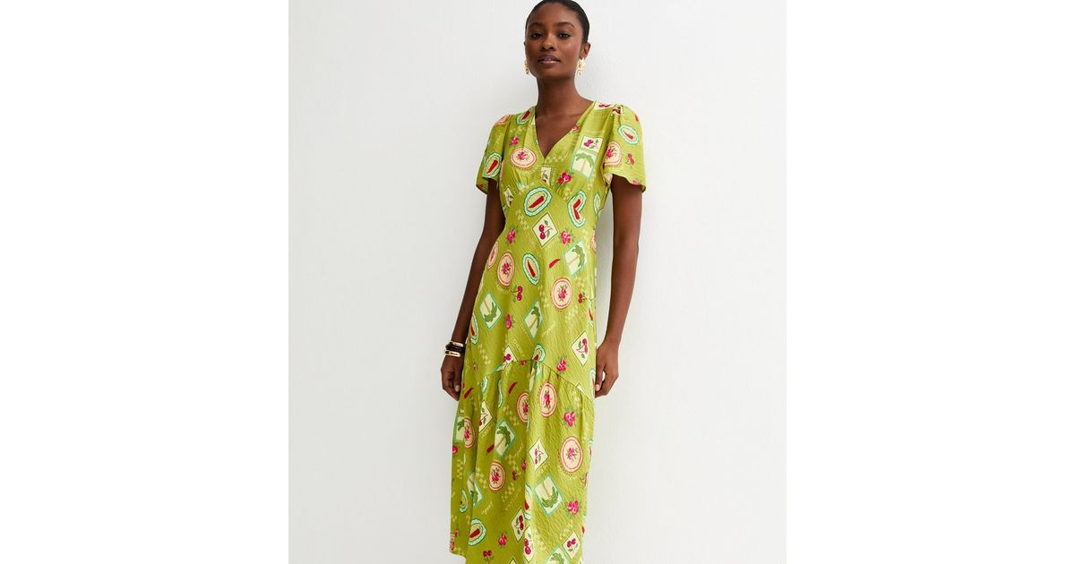Green Fruit Print Tiered Midi Tea Dress | New Look | New Look (UK)