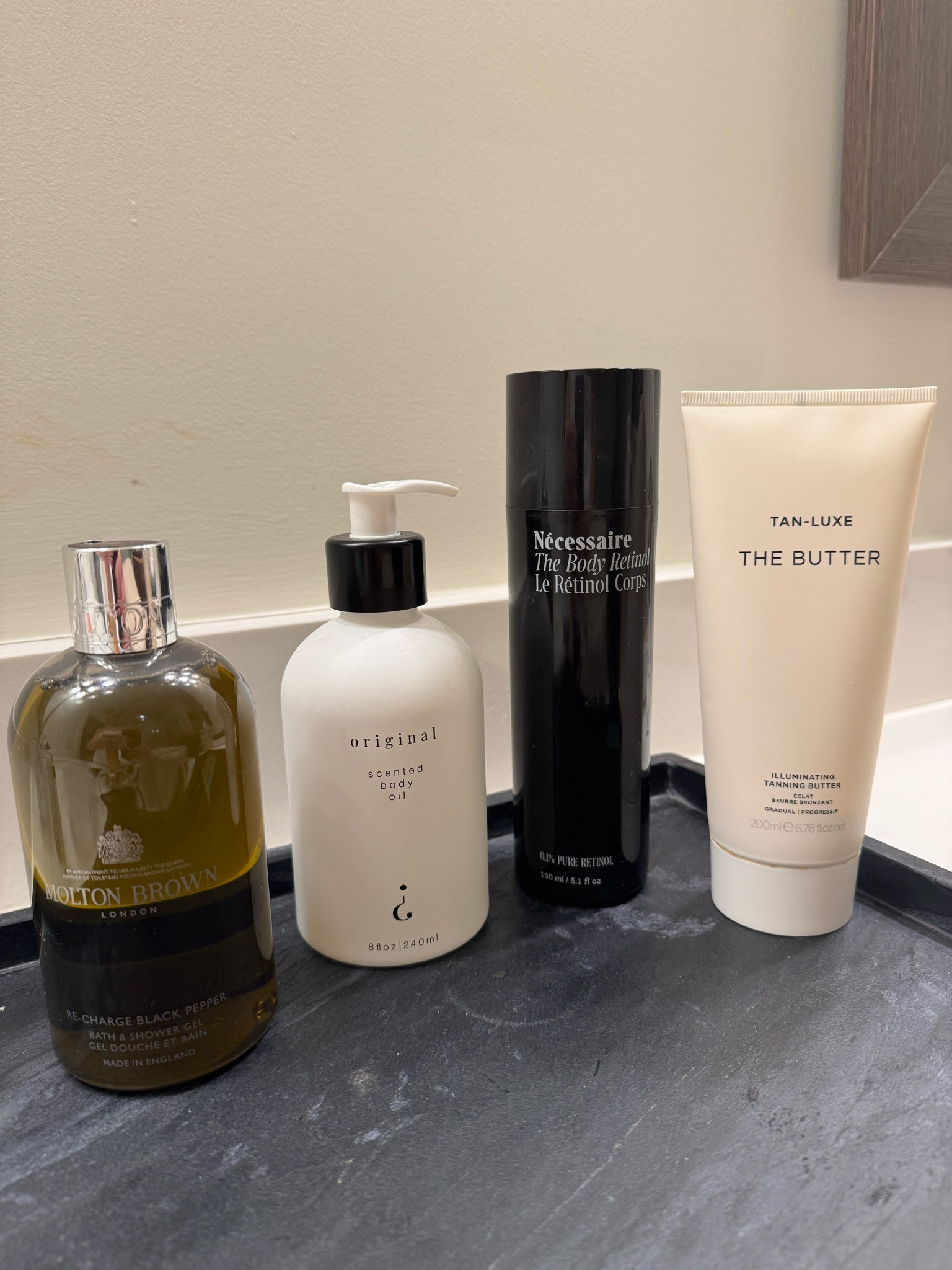 Body skincare favorites! #sephorasale #necessaire #tanluxe

#LTKGiftGuide #LTKBeauty #LTKCyberWeek