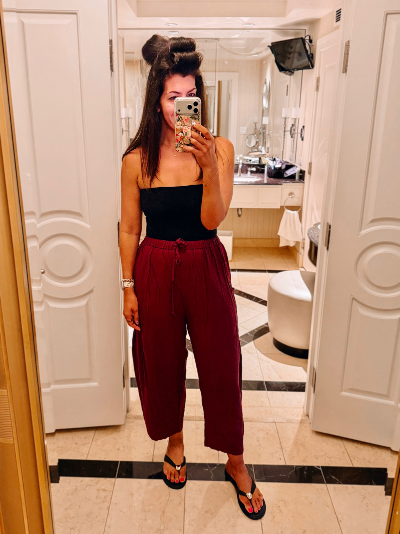 What I wore for coffee in vegas
In a medium tube top and medium linen pants

#LTKSaleAlert #LTKMidsize #LTKTall