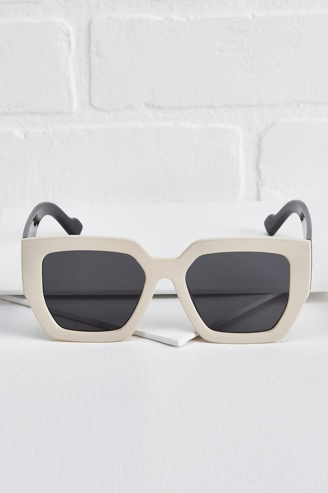 celeb status sunglasses | Versona