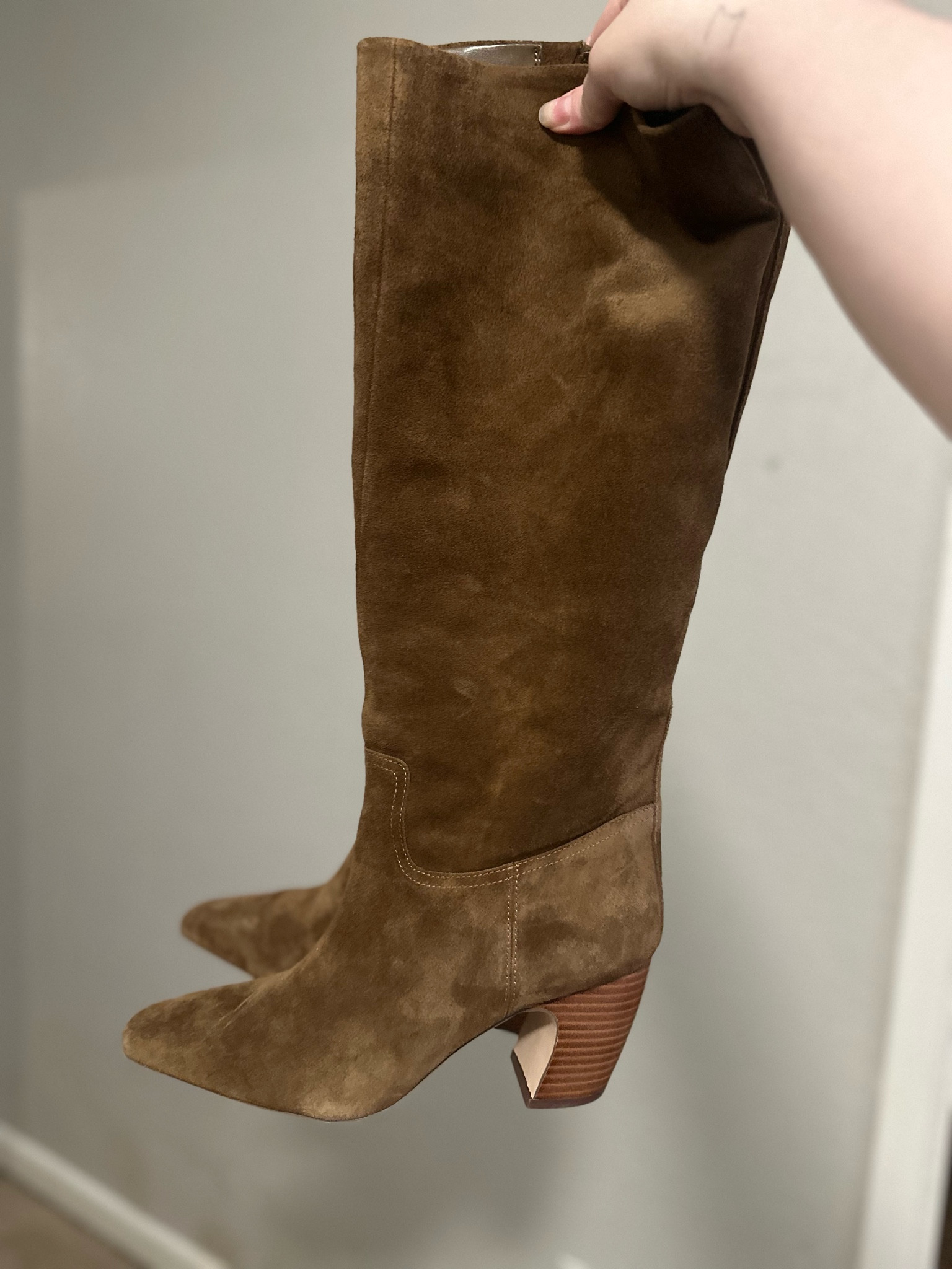Vince Camuto boots size 8 w

#LTKxNSale #LTKBacktoSchool #LTKShoeCrush