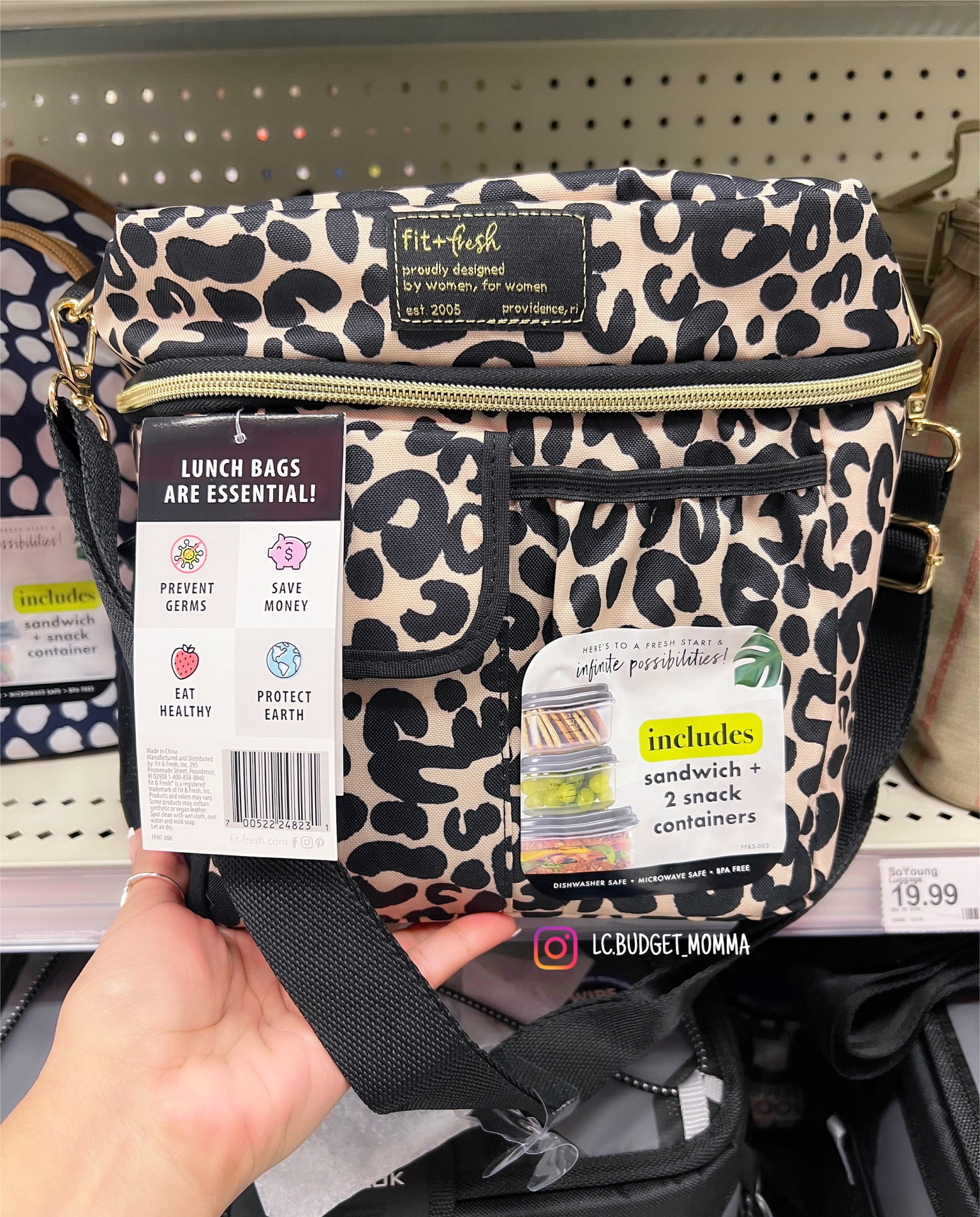New lunch tote ✔️ 

Hauled from Target 🤎🖤  $20.99

Linked some others. 

#lunchtote #lunch #target #targethaul #targetfinds

#LTKitbag #LTKGiftGuide #LTKFind
