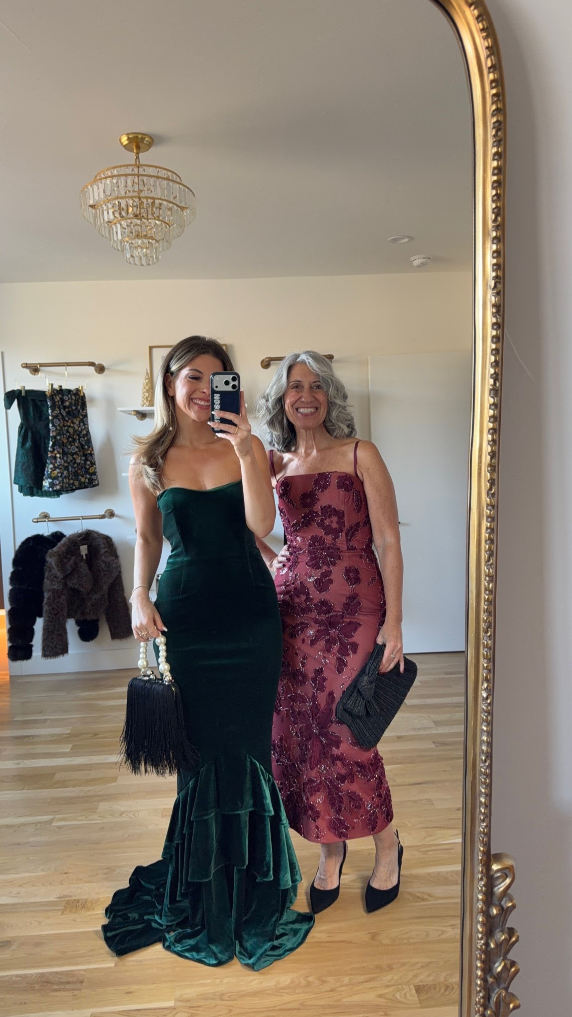 Mom and me wedding guest and formal event dresses

Vici code: emerson40

Wearing my usual small/2
Mom wears a medium/6

Wedding guest
Formal event
Black tie
Green velvet
Red sequin
Special occasion
Winter party
Mother of the bride

#LTKSeasonal #LTKWedding #LTKHoliday