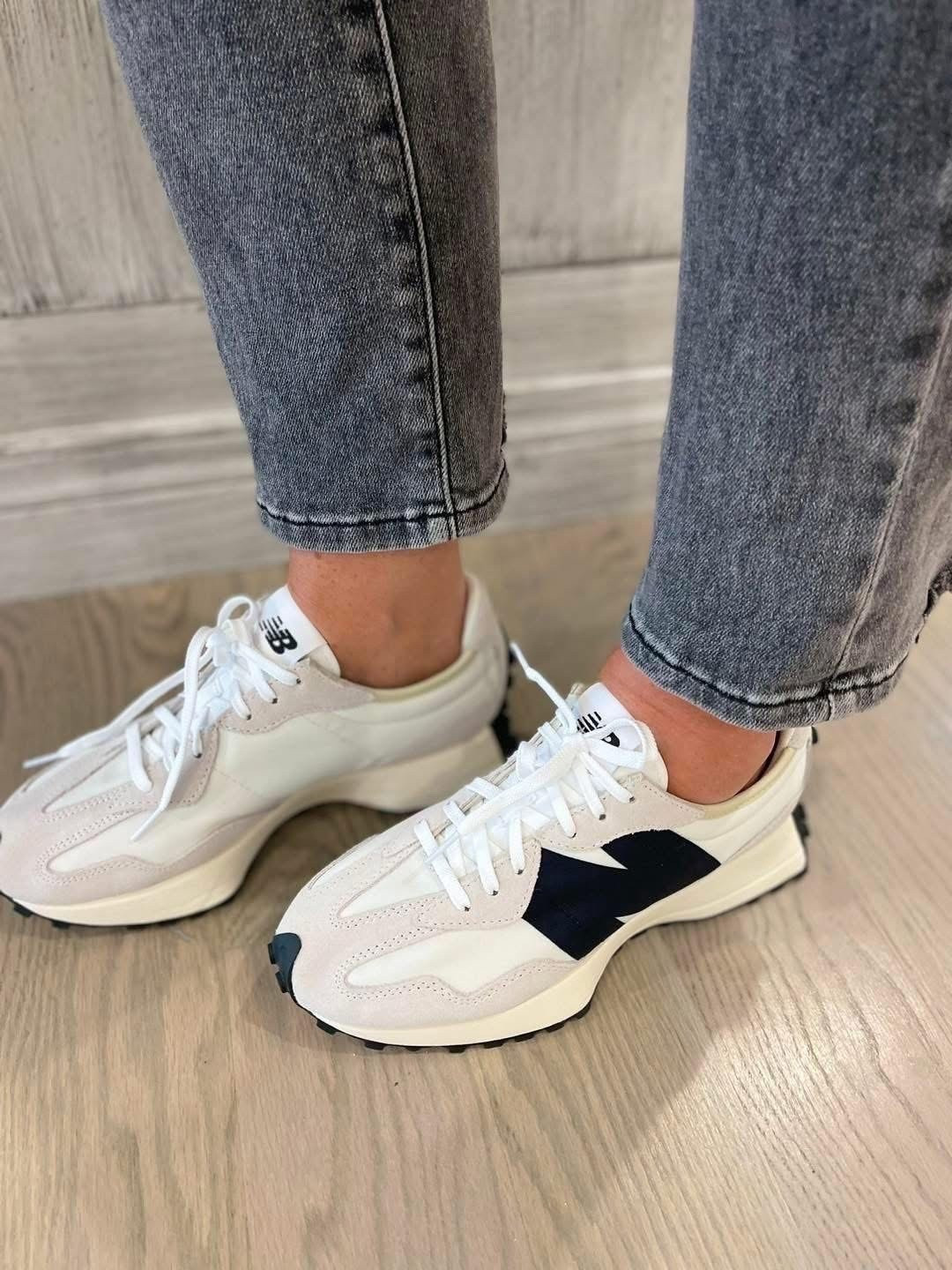 GO!!! On SALE! 25% OFF! Free 2 day shipping! I did size up .5 in these! Love my new balance sneakers! 



#LTKGiftGuide #LTKSaleAlert #LTKgrwm