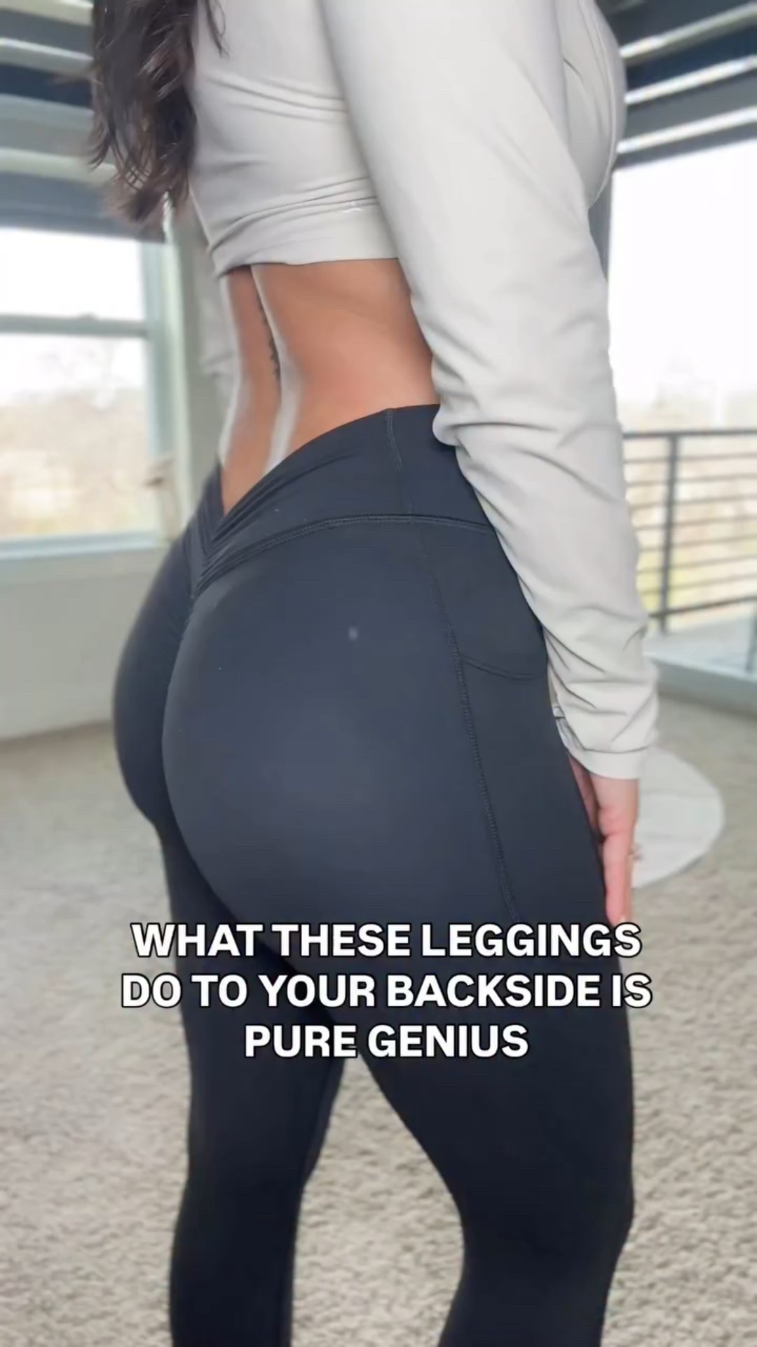 Does anyone else like to stay active and work out but also be comfortable while still looking cute at the same time? If so, then this workout set is for you!

#halara #activelifestyle #activewear

#LTKfitnessgoals #LTKmomlife #LTKActive