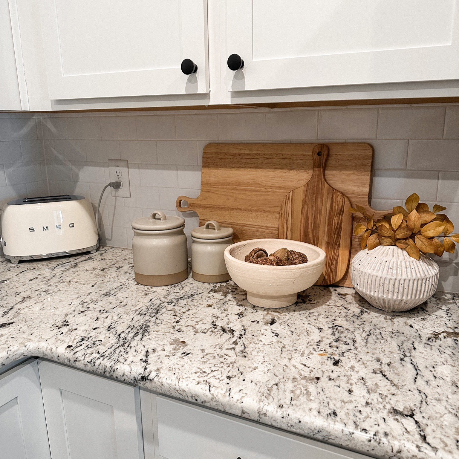 Fall counter styling 🍂

#LTKhome #LTKSeasonal #LTKHalloween