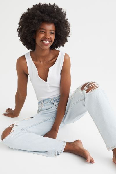 Conscious choice  New ArrivalRelaxed-fit, 5-pocket jeans in washed cotton denim. High waist, butt... | H&M (US + CA)