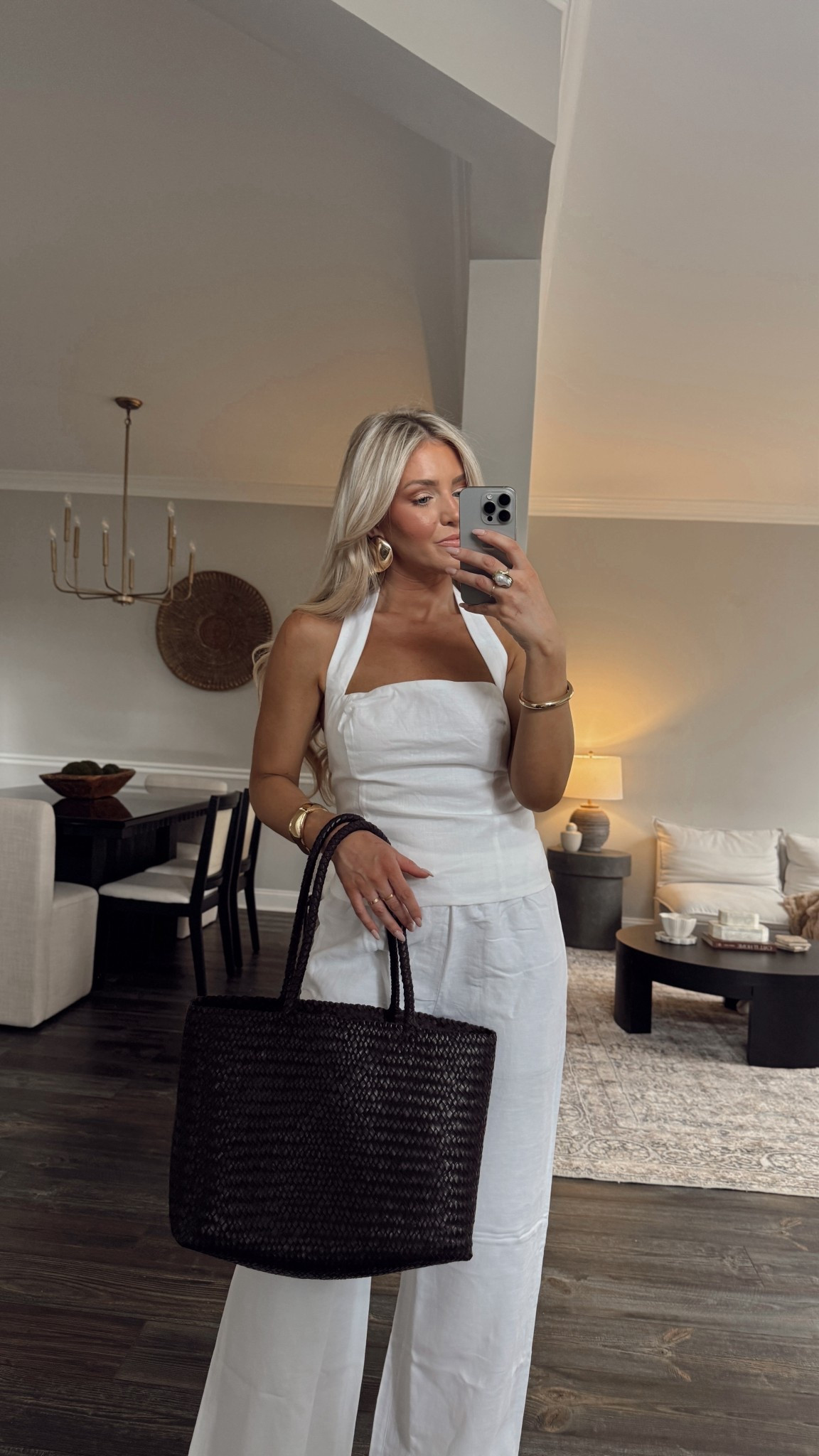 Bag is 25% off right now! Perfect for all your spring outfits 

#LTKSpringSale #LTKspringtrends #LTKSaleAlert