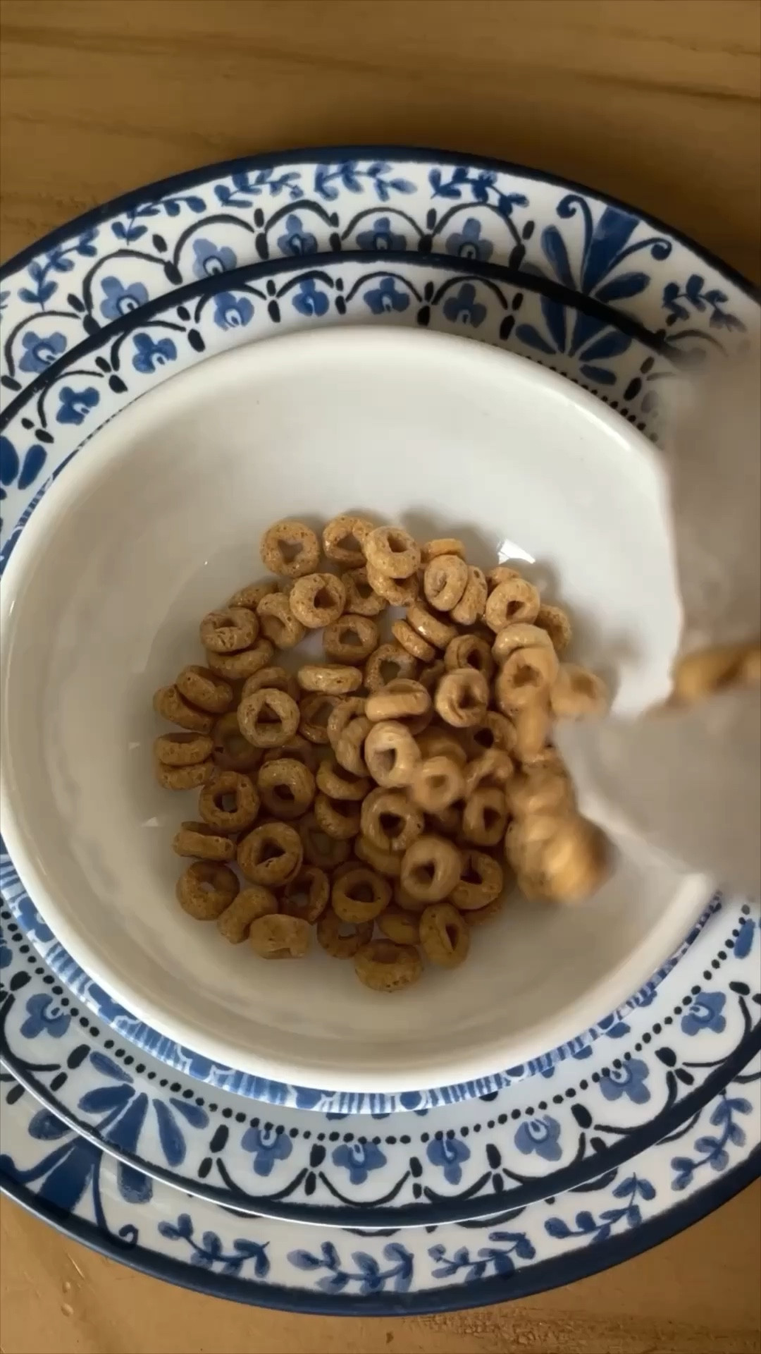 Upgrade your cereal with Bananamilk! #AD @mooala_koala is dairy-free and made with real bananas, and most importantly, it tastes amazing (especially with my favorite peanut butter puff cereal 😋)! Pick up Bananamilk at @Publix or use code ASHLEY15 for 15% off your first order at Mooala.com and stock up on sustainable Tetra Pak cartons. I really think you'll love it! #MooalaPartner #cereal #cerealmilk #bananamilk #healthyish #veganfood #foodstagram #healthyfood #healthyfoodshare #snacktime #snackideas

#LTKfamily #LTKhome #LTKkids